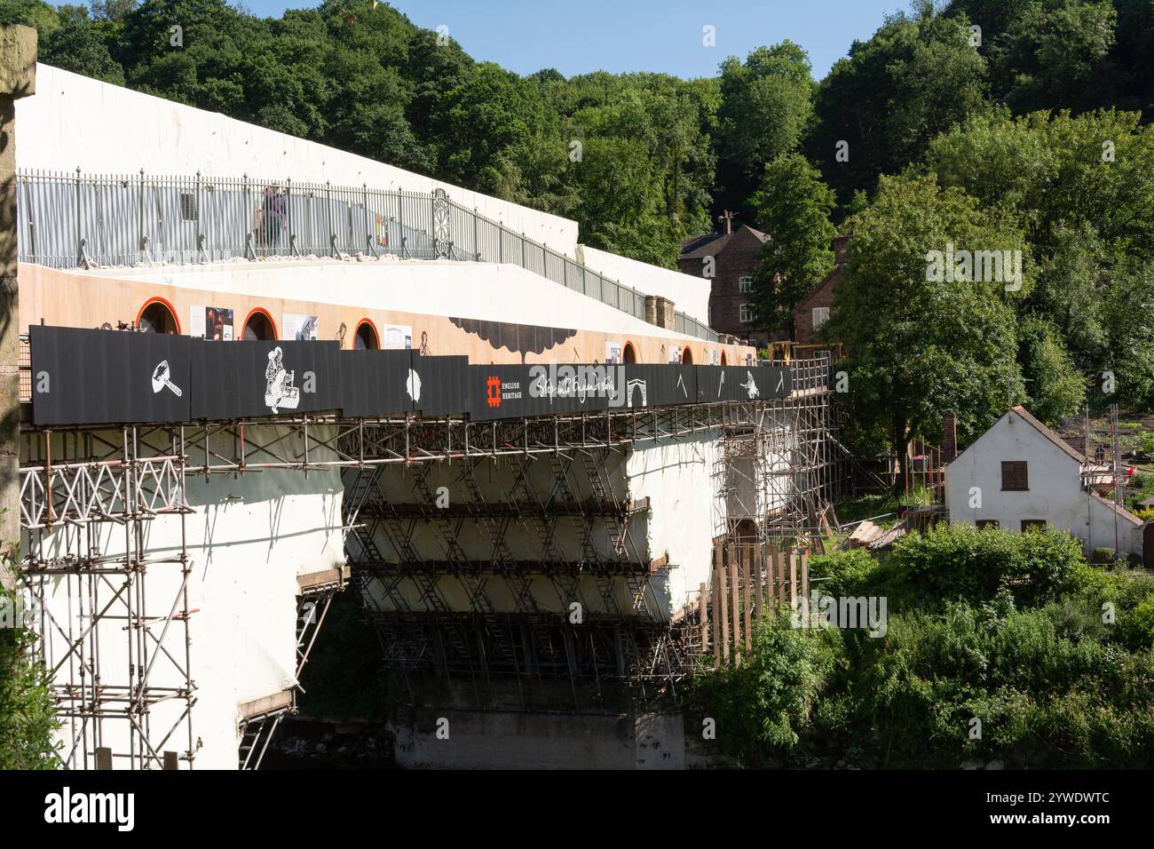 Ironbridge, Shropshire, Regno Unito, 22-06-2018. Il ponte di fama mondiale è stato sottoposto a un importante rinnovo. Foto Stock