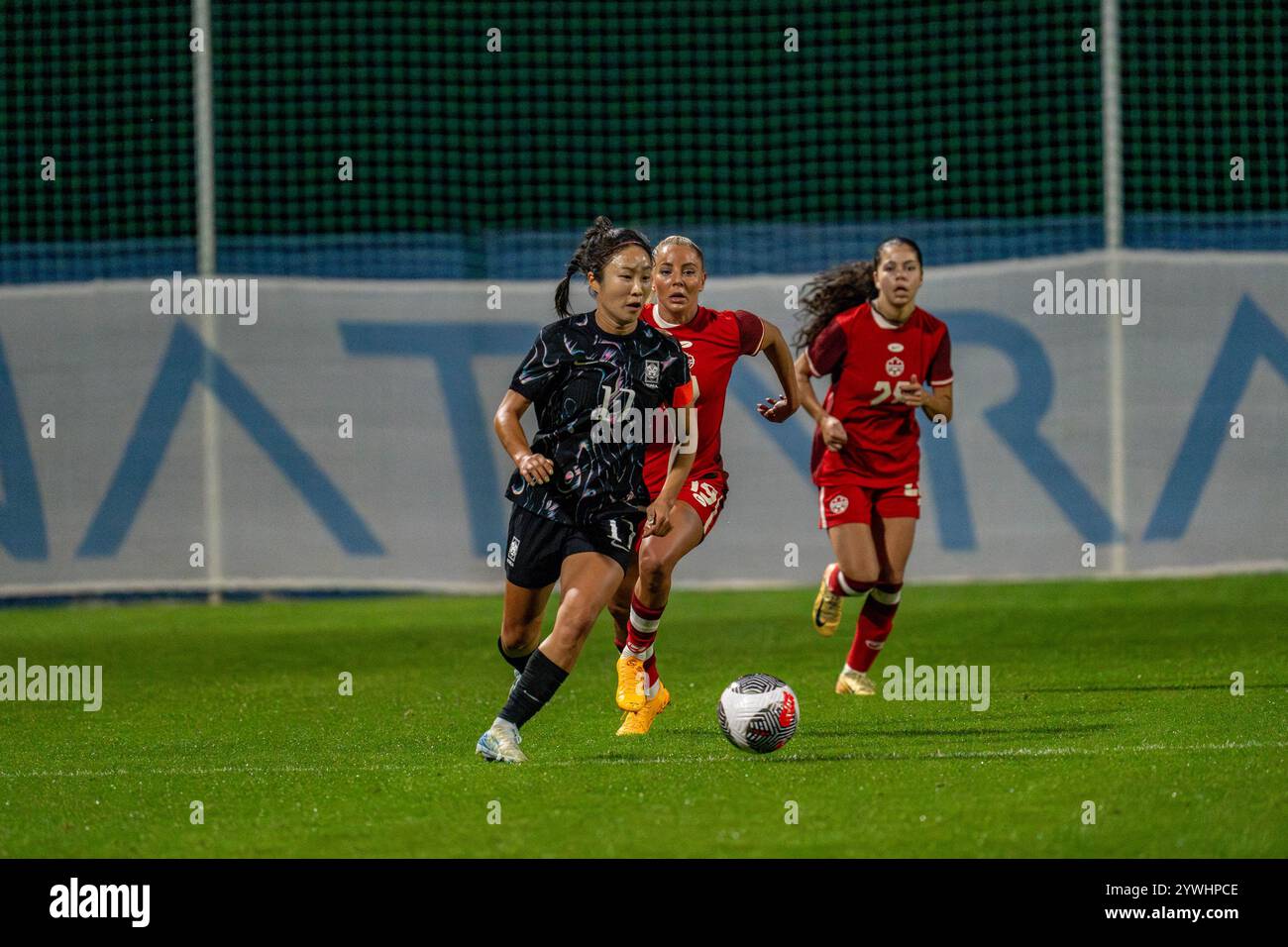 San Pedro del Pinatar, Spagna. 3 dicembre 2024. San Pedro del Pinatar, Spagna, 2 dicembre 2024: Eun-Young Lee (N17 Corea del Sud) in azione durante l'amichevole tra Canada e Corea del Sud alla Pinatar Arena di San Pedro del Pinatar, Spagna (Andres Lopez Sheridan/SPP) crediti: SPP Sport Press Photo. /Alamy Live News Foto Stock