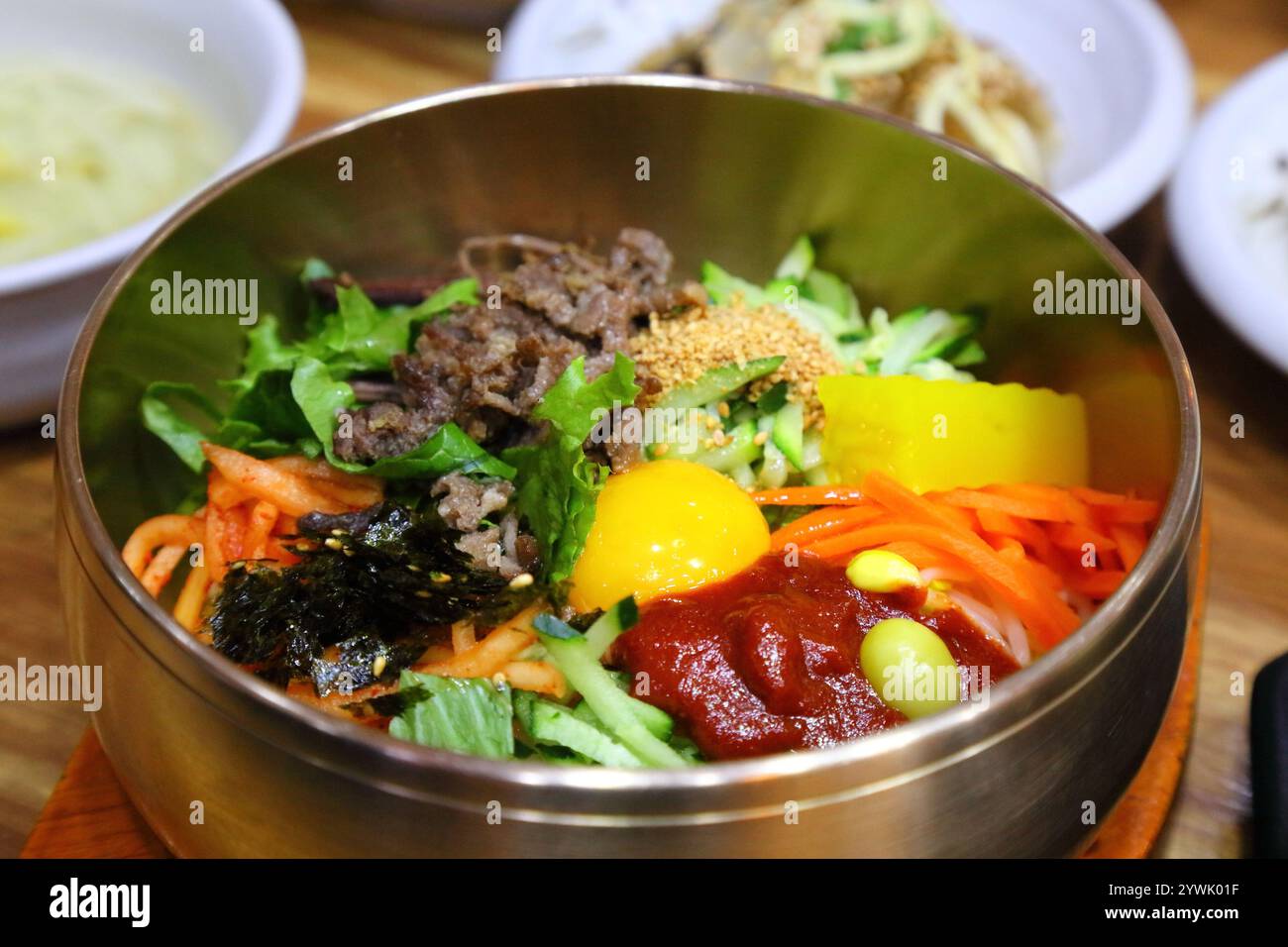 Jeonju bibimbap in un ristorante locale a Jeonju, Corea del Sud. Cibo coreano. Foto Stock