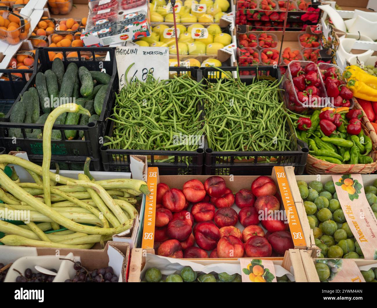Frutta, verdura, mercato alimentare salutare Foto Stock