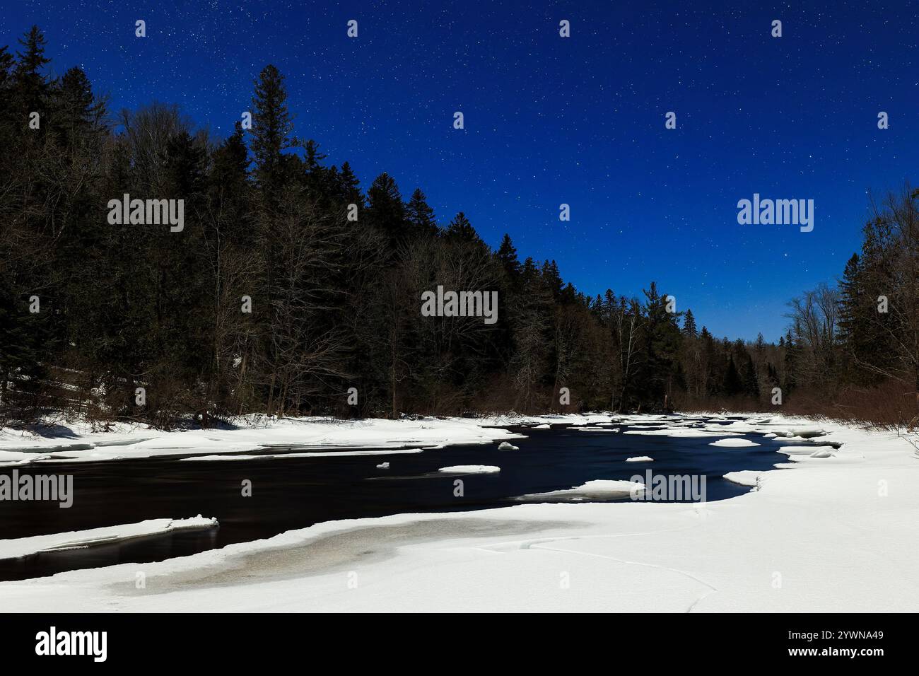 Seboeis River a mezzanotte Foto Stock