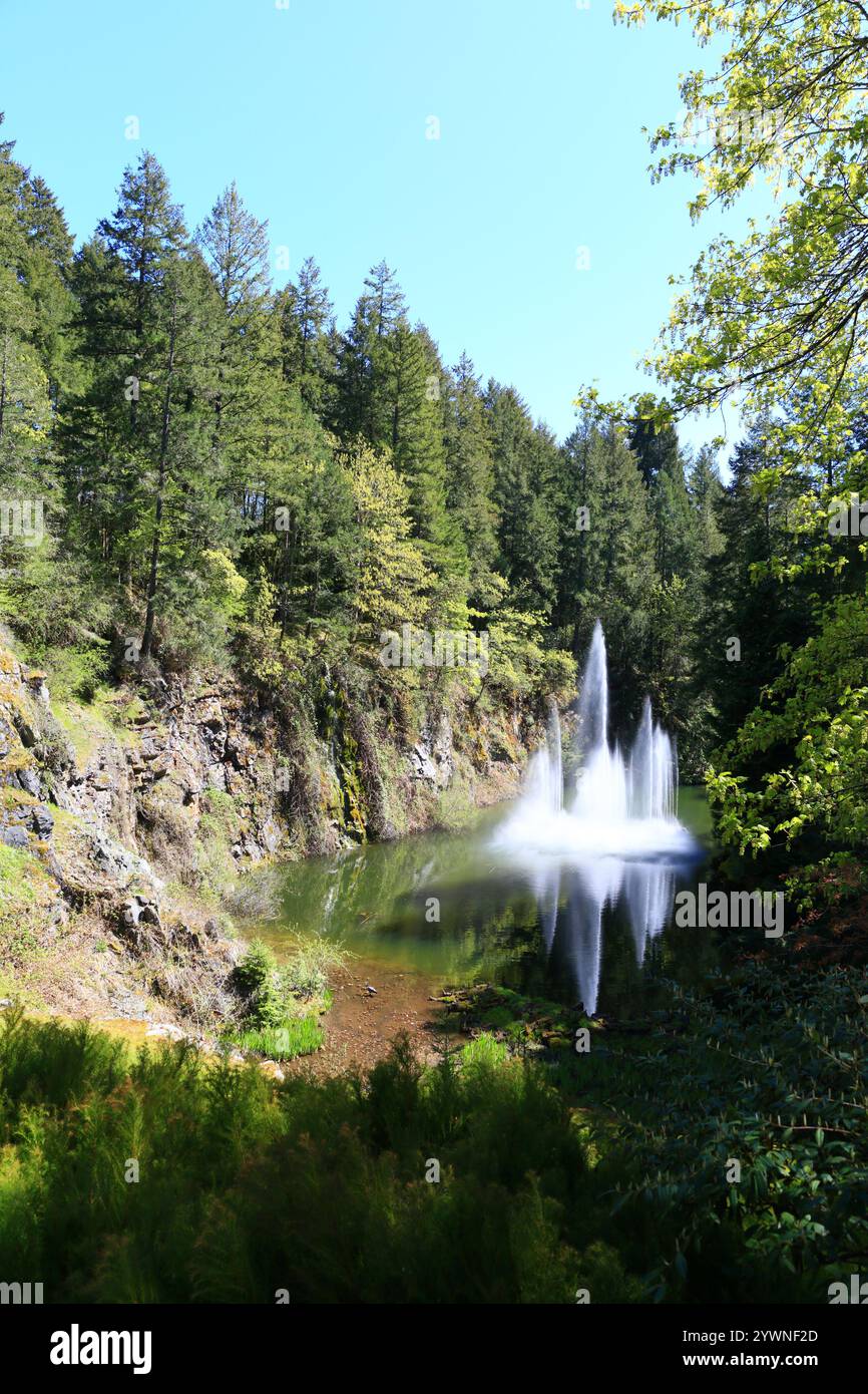 Ross Fountain nei Butchart Gardens Brentwood Bay, British Columbia, Canada Foto Stock