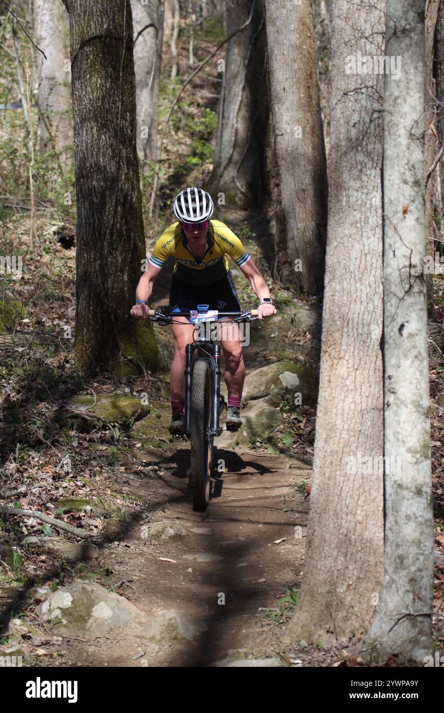 Tennessee National Mountain Bike Festival 2024 al Windrock Bike Park di Oliver Springs, Tennessee, Stati Uniti. Foto Stock