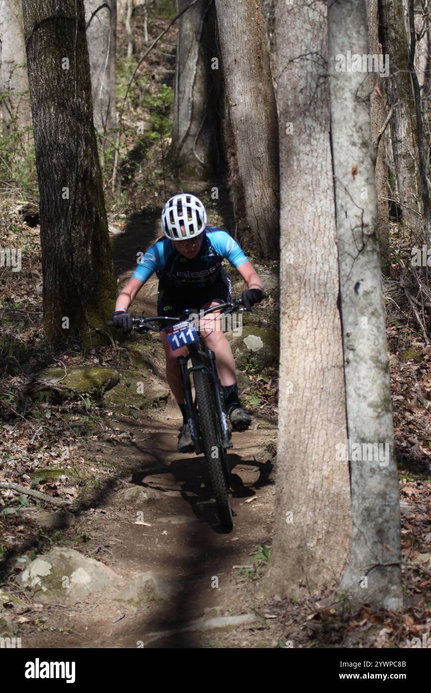 Tennessee National Mountain Bike Festival 2024 al Windrock Bike Park di Oliver Springs, Tennessee, Stati Uniti. Foto Stock