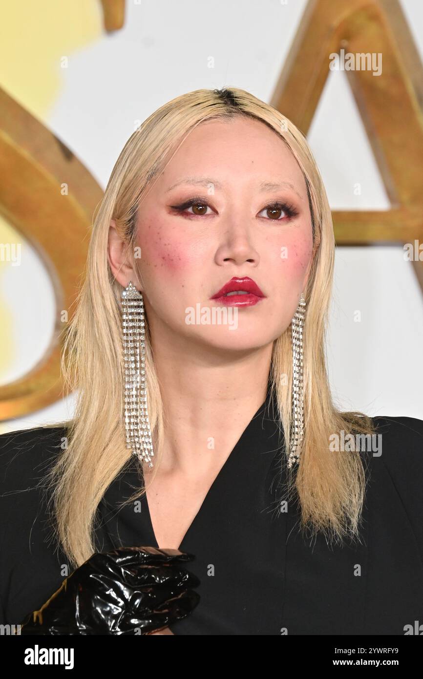 Londra, Regno Unito. 11 dicembre 2024. Betty Bachz al Mufasa, il Re Leone prima inglese al Cineworld Leicester Square. Crediti: Nils Jorgensen/Alamy Live News Foto Stock
