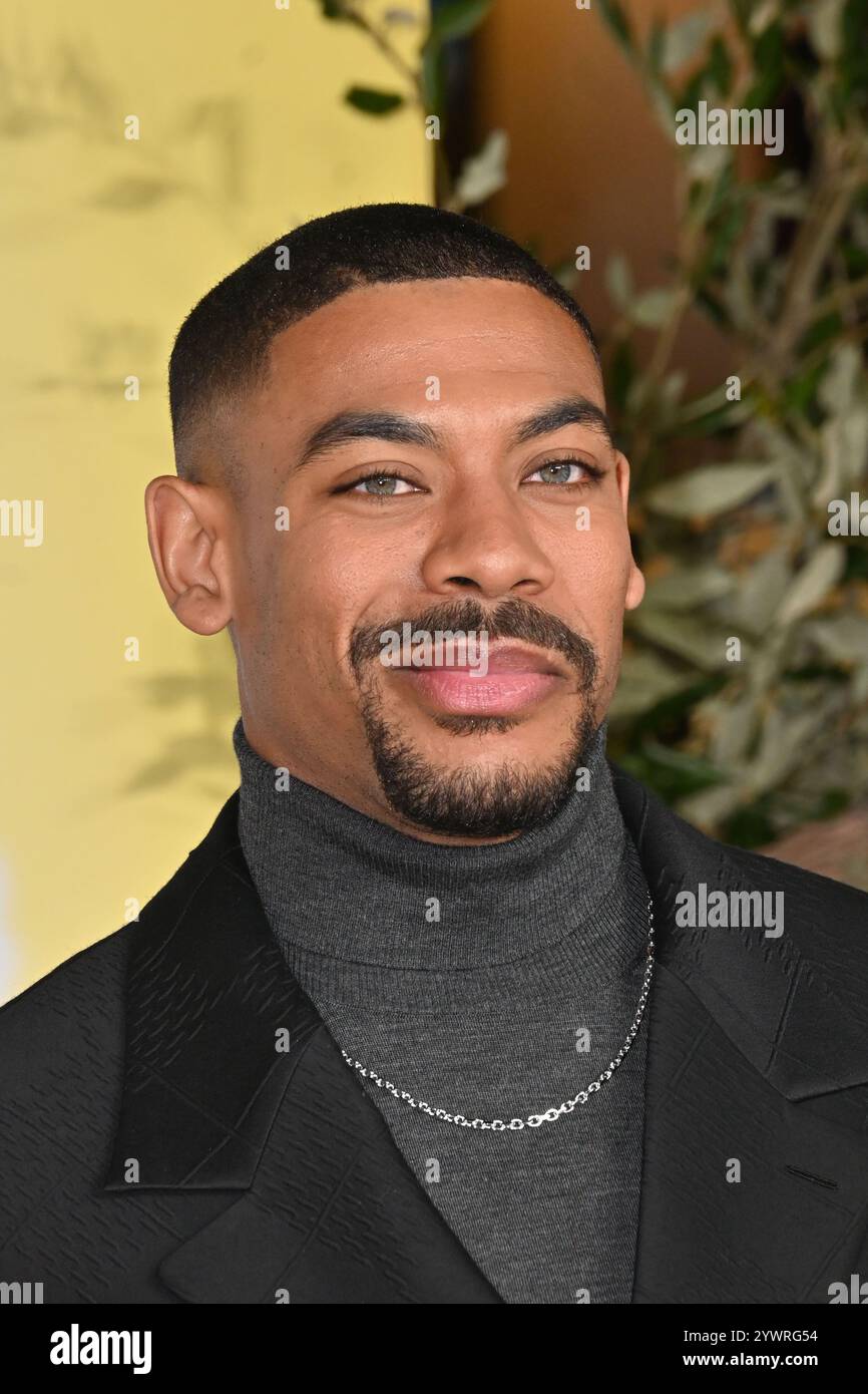 Londra, Regno Unito. 11 dicembre 2024. Aaron Pierre al Mufasa, il Re Leone prima inglese al Cineworld Leicester Square. Crediti: Nils Jorgensen/Alamy Live News Foto Stock