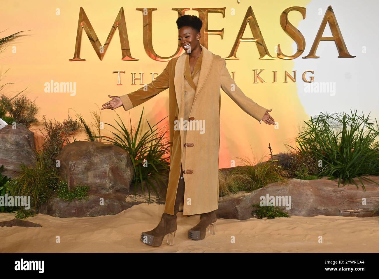 Londra, Regno Unito. 11 dicembre 2024. Folake Olowofoyeku a Mufasa, la prima del Regno Unito del Re Leone a Cineworld Leicester Square. Crediti: Nils Jorgensen/Alamy Live News Foto Stock