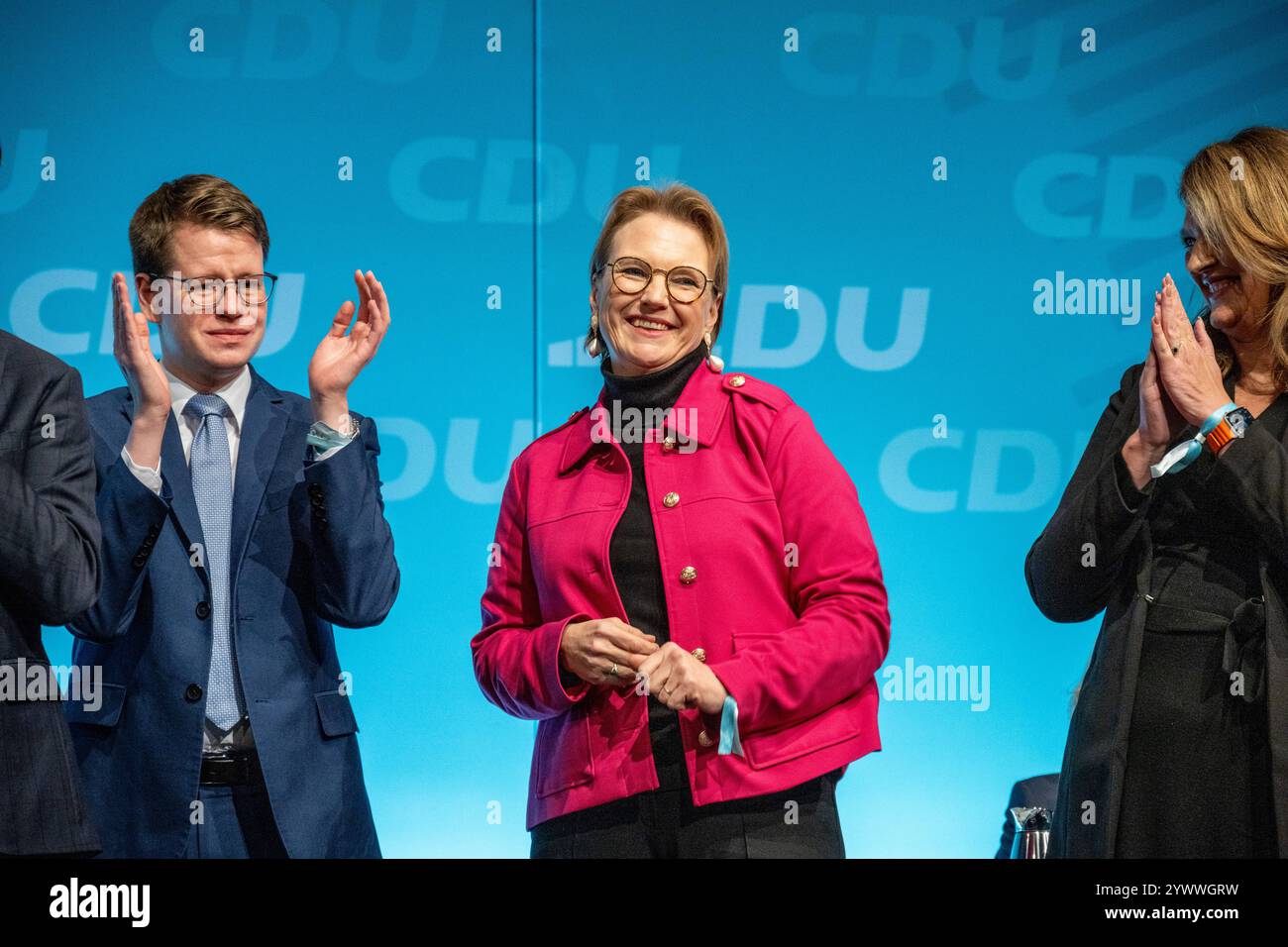 Neumünster, 11.12.2024, Landesvertreterversammlung der CDU Schleswig-Holstein und Einstimmung auf die Bundestagswahl 2025, Wahl der Kandidatinnen und Kandidaten, Spitzenkandidat Johann Wadephul *** Neumünster, 11 12 2024, riunione dei rappresentanti di Stato della CDU Schleswig Holstein e preparazione alle elezioni del Bundestag del 2025, elezione dei candidati principali Johann Wadephul Foto Stock