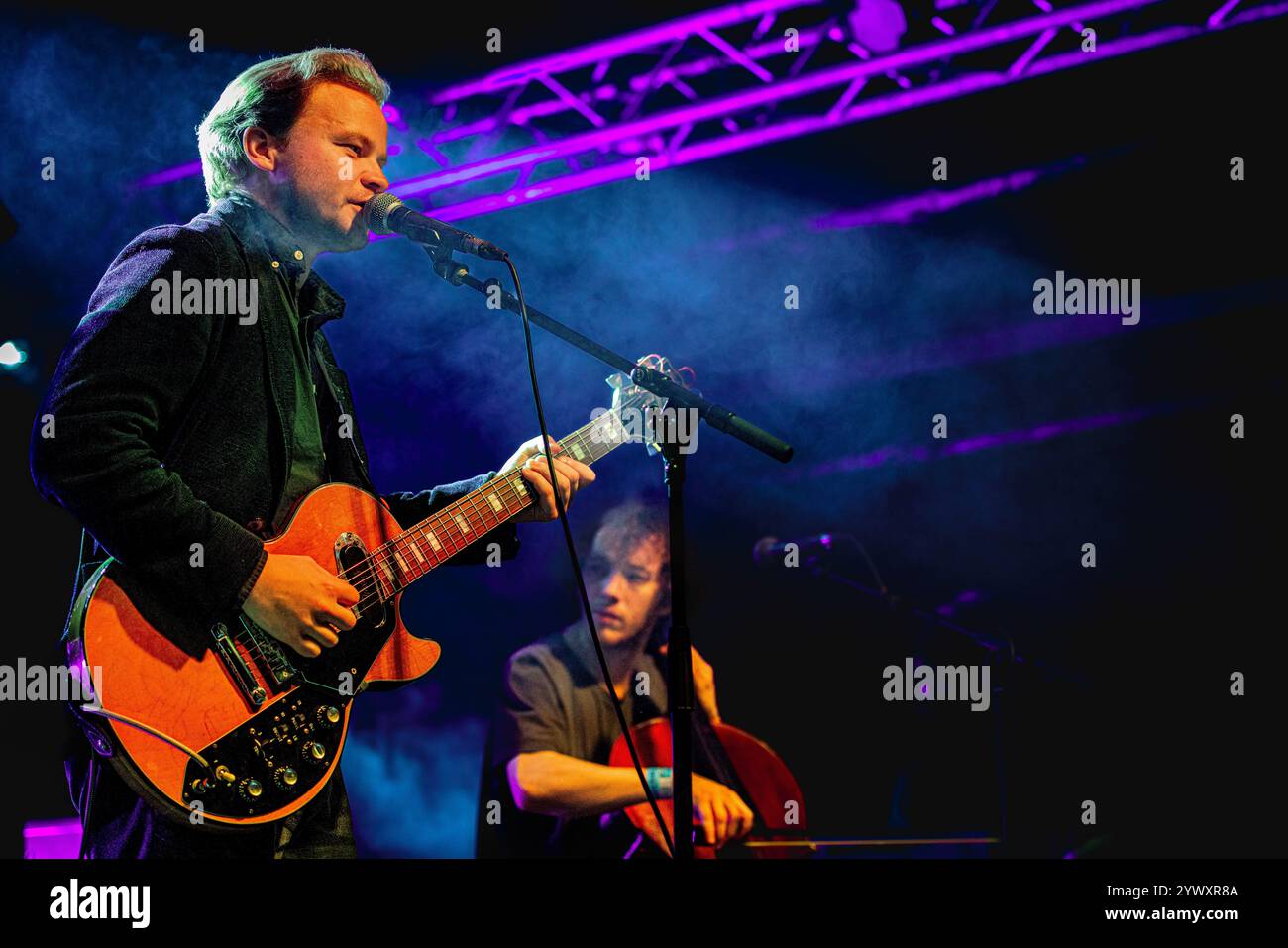 Italia 9 dicembre 2024 Geordie Greep - Black Midi cantante e frontman - live al Circolo Magnolia Milano © Andrea Ripamonti / Alamy Foto Stock