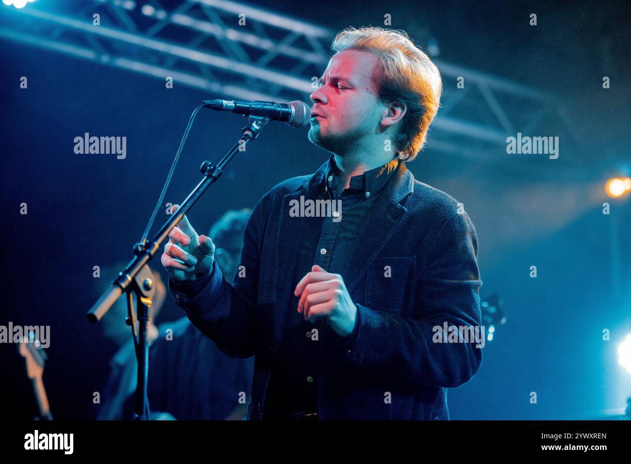 Italia 9 dicembre 2024 Geordie Greep - Black Midi cantante e frontman - live al Circolo Magnolia Milano © Andrea Ripamonti / Alamy Foto Stock