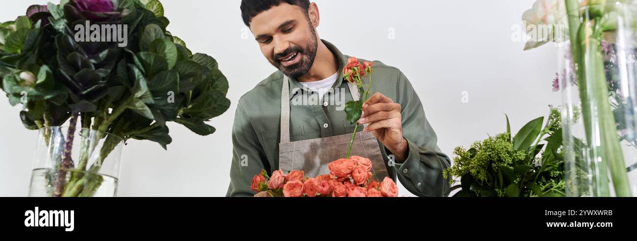 Un fiorista esperto organizza con arte fiori vivaci nel suo affascinante negozio, mostrando creatività e striscioni Foto Stock