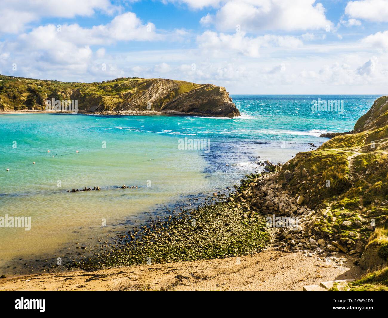 Lulworth Cove su Jurassic Coast nel Dorset. Foto Stock