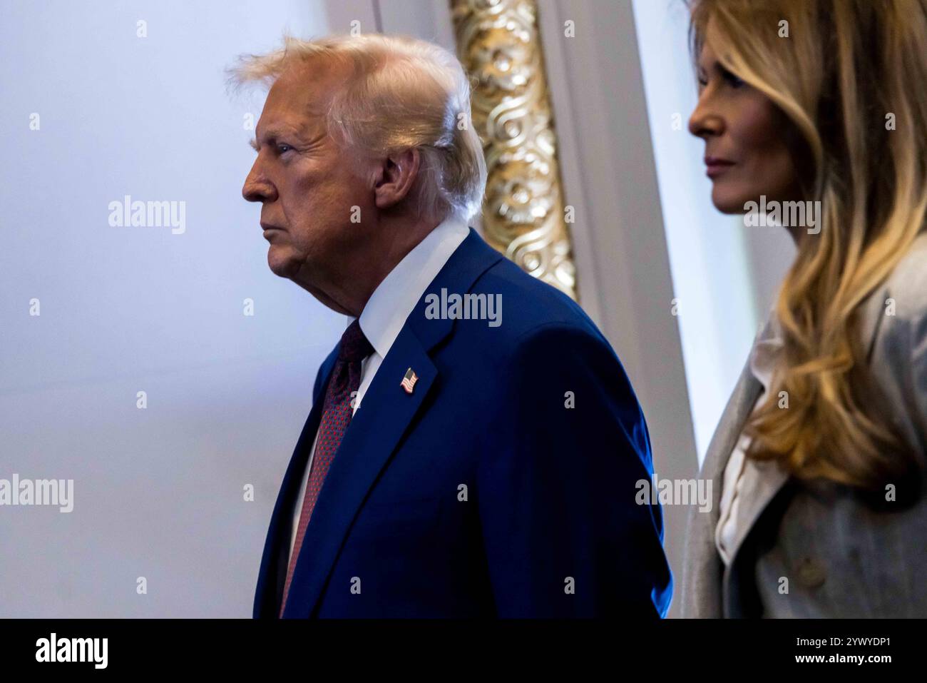 New York, Stati Uniti. 12 dicembre 2024. La Borsa di New York dà il benvenuto al presidente eletto degli Stati Uniti Donald J. Trump, oggi, giovedì 12 dicembre 2024, per onorare il presidente eletto Donald J. Trump che è stato nominato persona dell'anno DEL TEMPO. Per onorare l'occasione, il presidente eletto degli Stati Uniti Donald J. Trump suona il Bell® di apertura, affiancato dal CEO di ICE Jeff Sprecher, dal CEO di TIME Jessica Sibley e dal presidente della NYSE Lynn Martin. (Foto di NYSE Group via Credit: SIPA USA/Alamy Live News Foto Stock