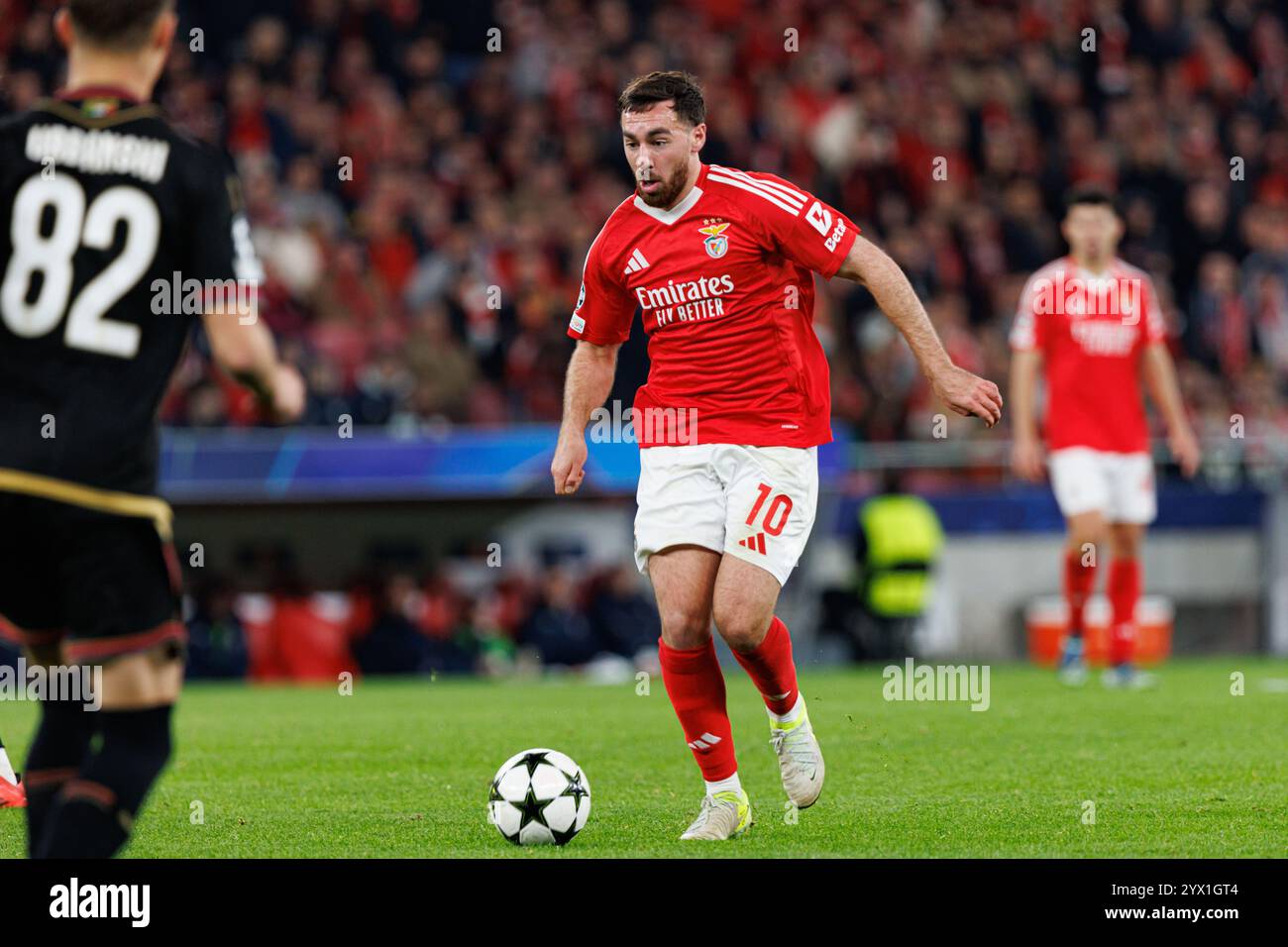 Orkun Kokcu visto durante la partita di UEFA Champions League tra le squadre di SL Benfica e Bologna FC 1909 (Maciej Rogowski) Foto Stock