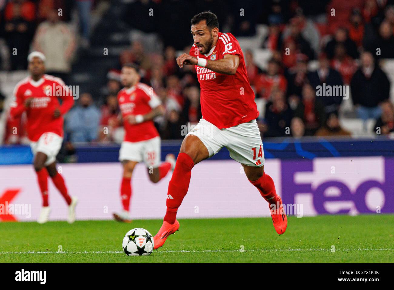 Vangelis Pavlidis visto durante la partita di UEFA Champions League tra le squadre del Benfica e del Bologna FC 1909 (Maciej Rogowski) Foto Stock