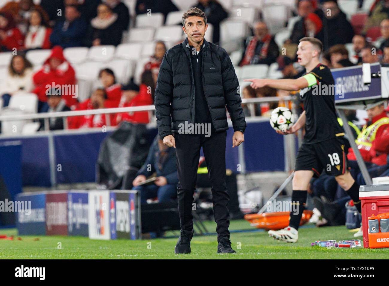 Bruno Lage visto durante la partita di UEFA Champions League tra le squadre di SL Benfica e Bologna FC 1909 (Maciej Rogowski) Foto Stock