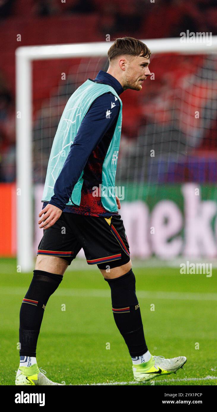 Sam Beukema visto durante la partita di UEFA Champions League tra le squadre di SL Benfica e Bologna FC 1909 (Maciej Rogowski) Foto Stock