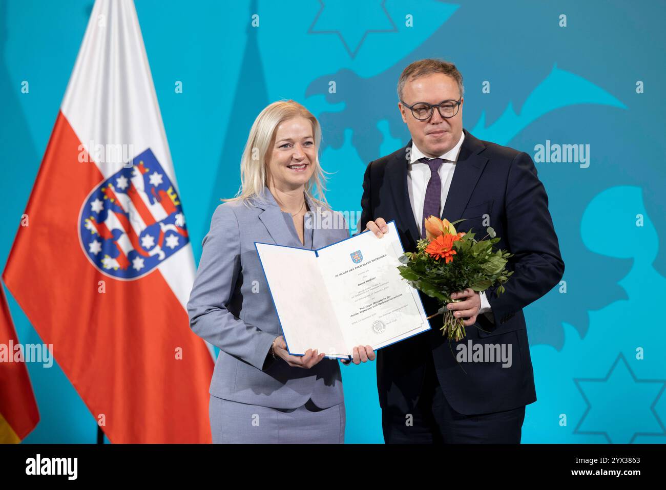 Ernennung Ministro Thüringen 13122024 - Justizministerin Beate Meissner Anlaesslich der neuen Brombeer-Koalition aus CD, BSW und SPD wurden die Ministerinnen und Minister in Thueringen ernannt. Erfurt Thueringer Landtag Thueringen Deutschland *** nomina dei ministri in Turingia 13122024 Ministro della giustizia Beate Meissner in occasione della nuova coalizione Brombeer di CD, BSW e SPD, i ministri in Turingia sono stati nominati Erfurt Turingia parlamento statale Turingia Germania 131224 ppb-29 Foto Stock