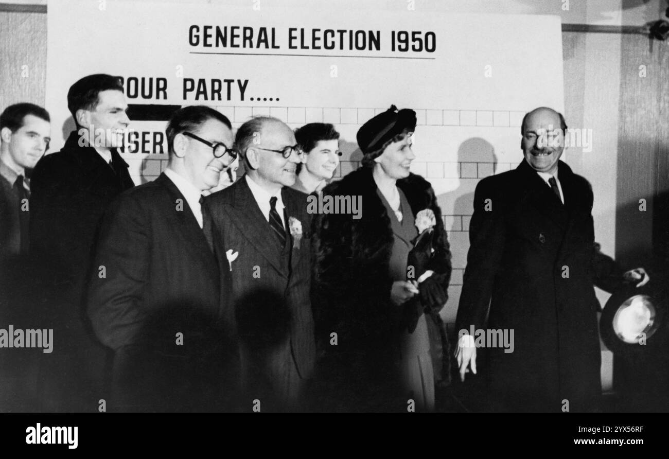 Gran Bretagna 1950 Londra, elezioni: Clement Atlee (a destra) presso la sede del Partito Laburista. [traduzione automatizzata] Foto Stock