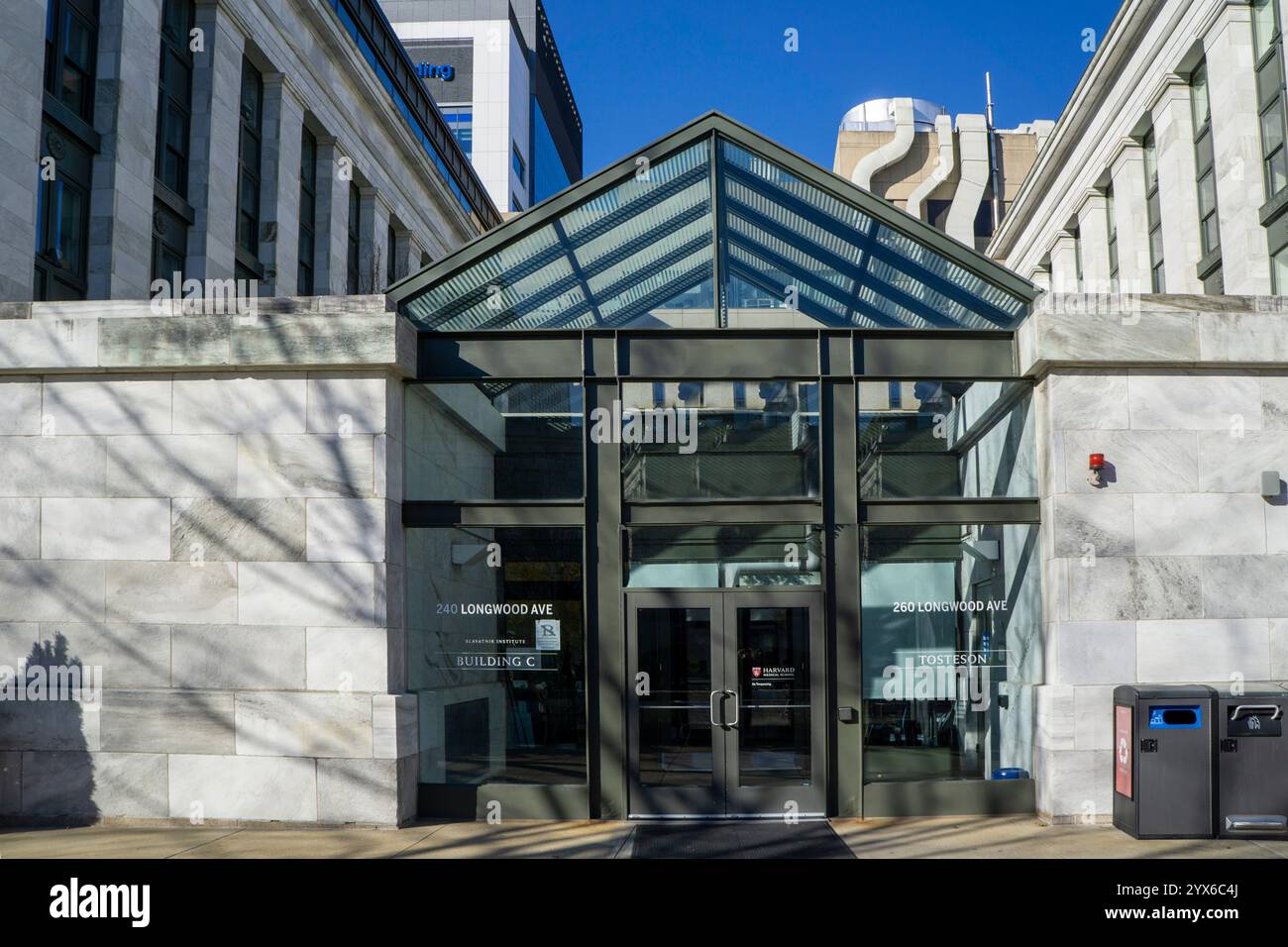 Harvard Medical School, Blavatnik Institute, edificio C, ingresso edificio, Boston, Massachusetts, Stati Uniti Foto Stock Harvard Medical School, Blavatnik Institute, edificio C, ingresso edificio, Boston, Massachusetts, Stati Uniti Foto Stock