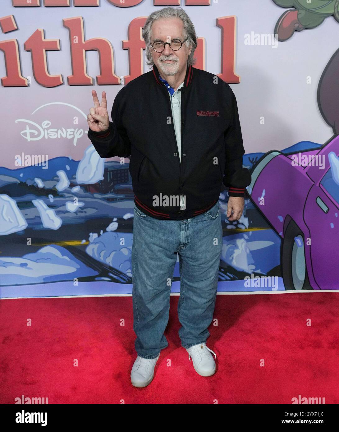 Los Angeles, Stati Uniti. 13 dicembre 2024. Matt Groening arriva al SIMPSON Disney 's o c'MON ALL YE FAITHFUL Holiday Special World Premiere Screening a Hollywood, CALIFORNIA, venerdì, 13 dicembre 2024. (Foto di Sthanlee B. Mirador/Sipa USA) credito: SIPA USA/Alamy Live News Foto Stock