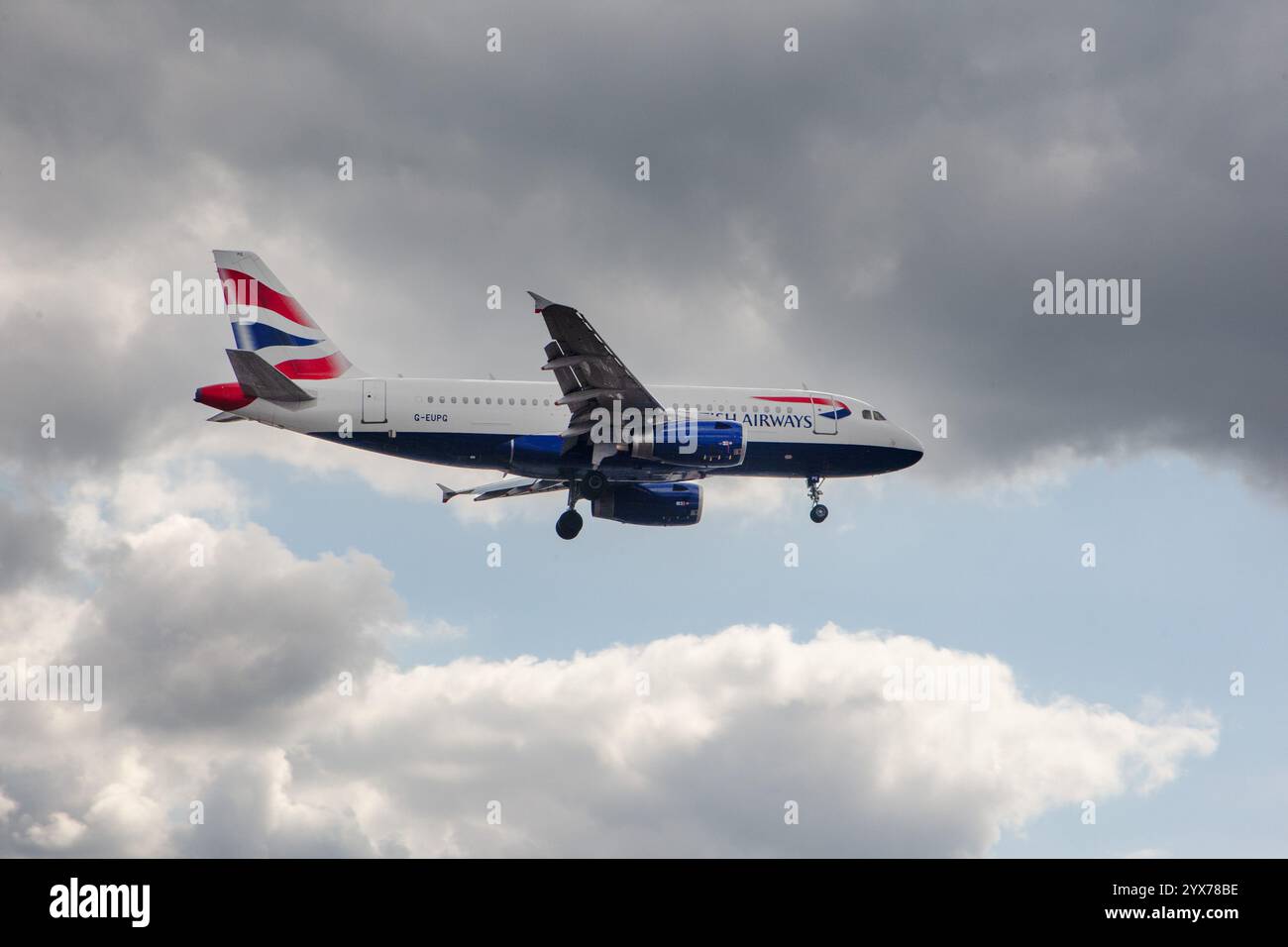 G-EUYP Airbus A320-232 British Airways Londra Foto Stock