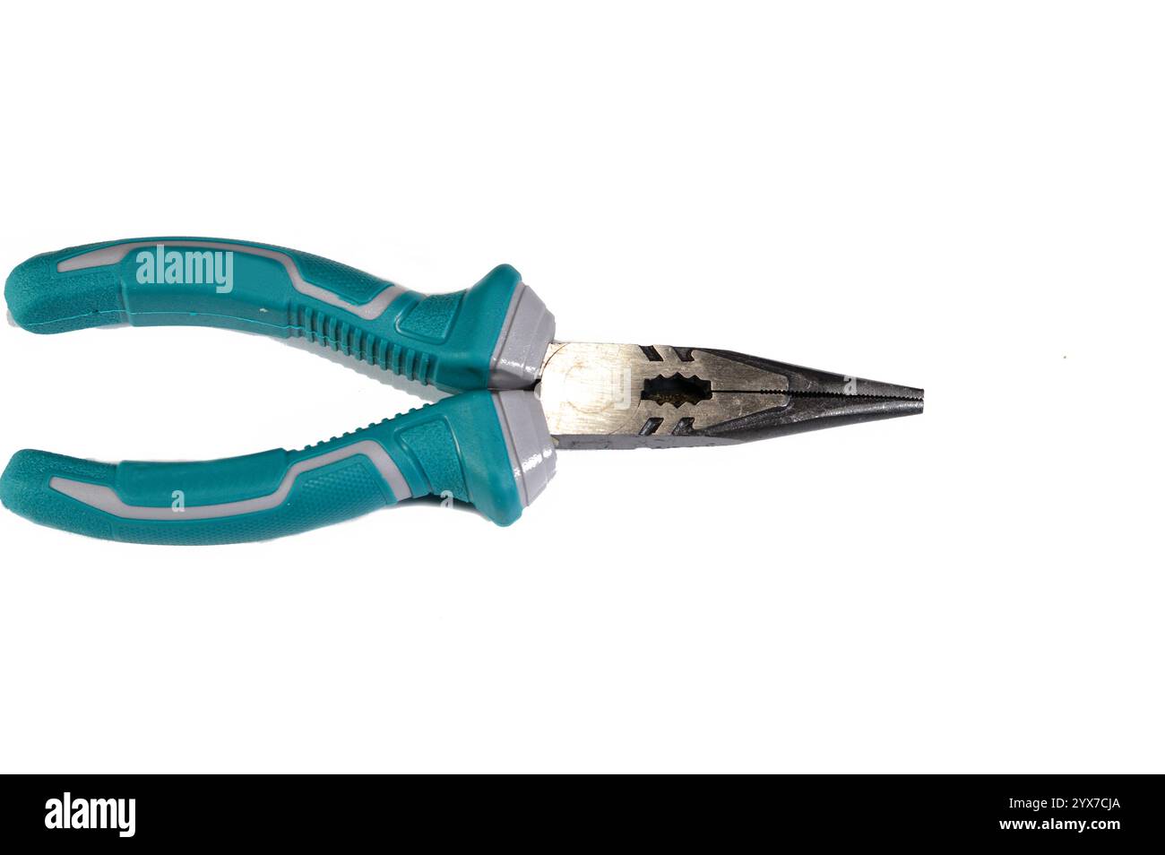 Pinza a becchi lunghi utensile manuale, gli utensili manuali includono chiavi, pinze, tronchesini, lime, utensili a percussione, utensili a percussione o martellati, cacciaviti, morse, morsetti Foto Stock