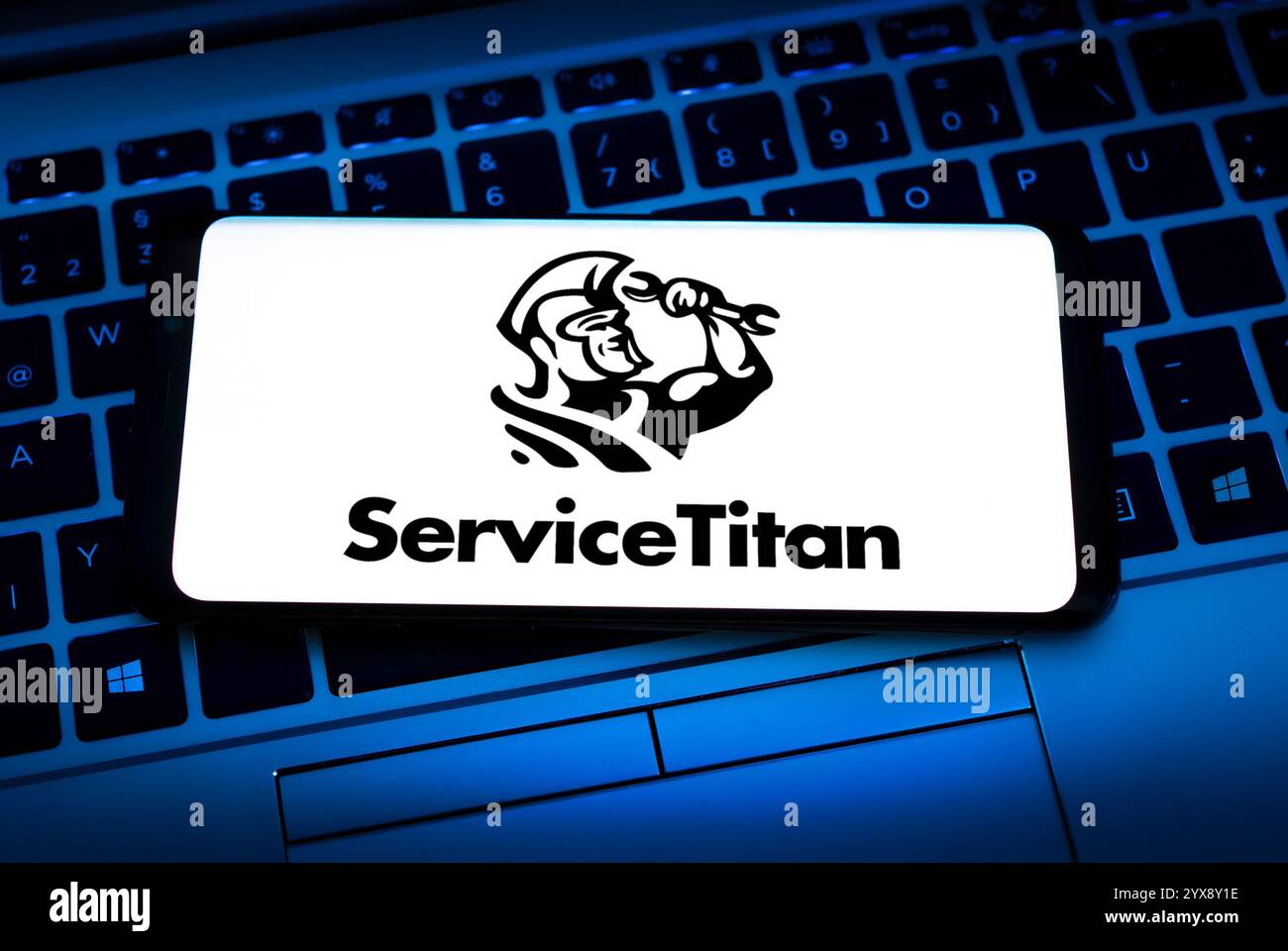 Logo aziendale ServiceTitan Foto Stock