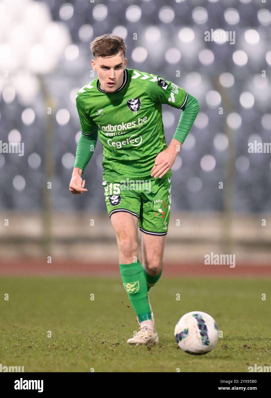 Bruxelles, Belgio. 14 dicembre 2024. Matthew Healy di Francs Borains combatte per il pallone durante una partita di calcio tra RSCA Futures (U21) e Royal Francs Borains, sabato 14 dicembre 2024 a Bruxelles, il giorno 15 della seconda divisione del campionato belga 'Challenger Pro League' 2024-2025. BELGA FOTO JOHN THYS credito: Belga News Agency/Alamy Live News Foto Stock