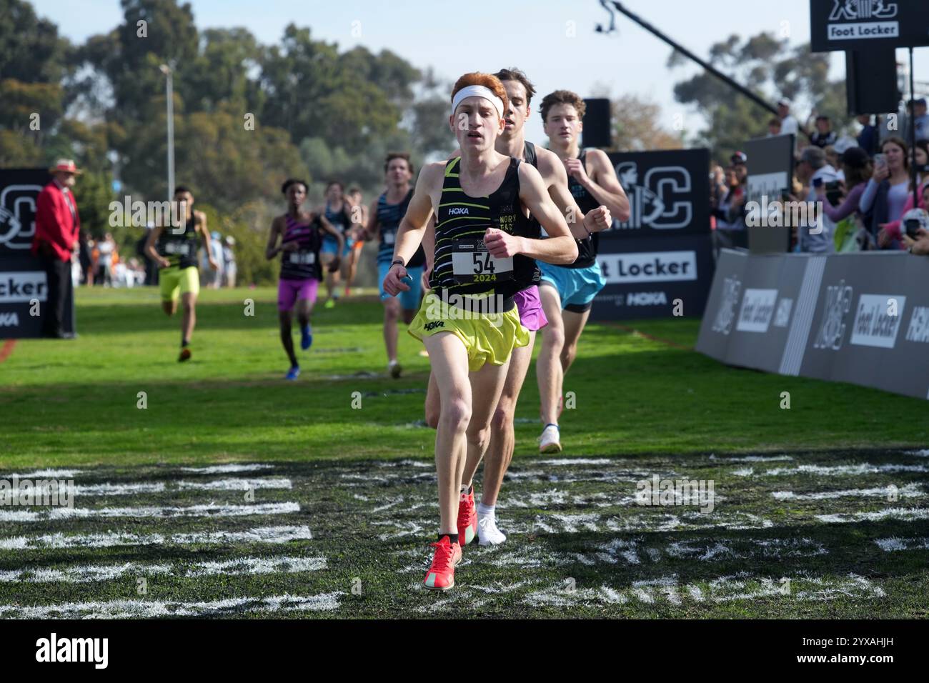 San Diego, California, Stati Uniti. 14 dicembre 2024. Matteo Giardina si piazza settimo alle 15:44,1 durante i Campionati campionati di fondo Foot Locker, sabato 14 dicembre 2024, a San Diego. Crediti: Kirby Lee/Alamy Live News Foto Stock