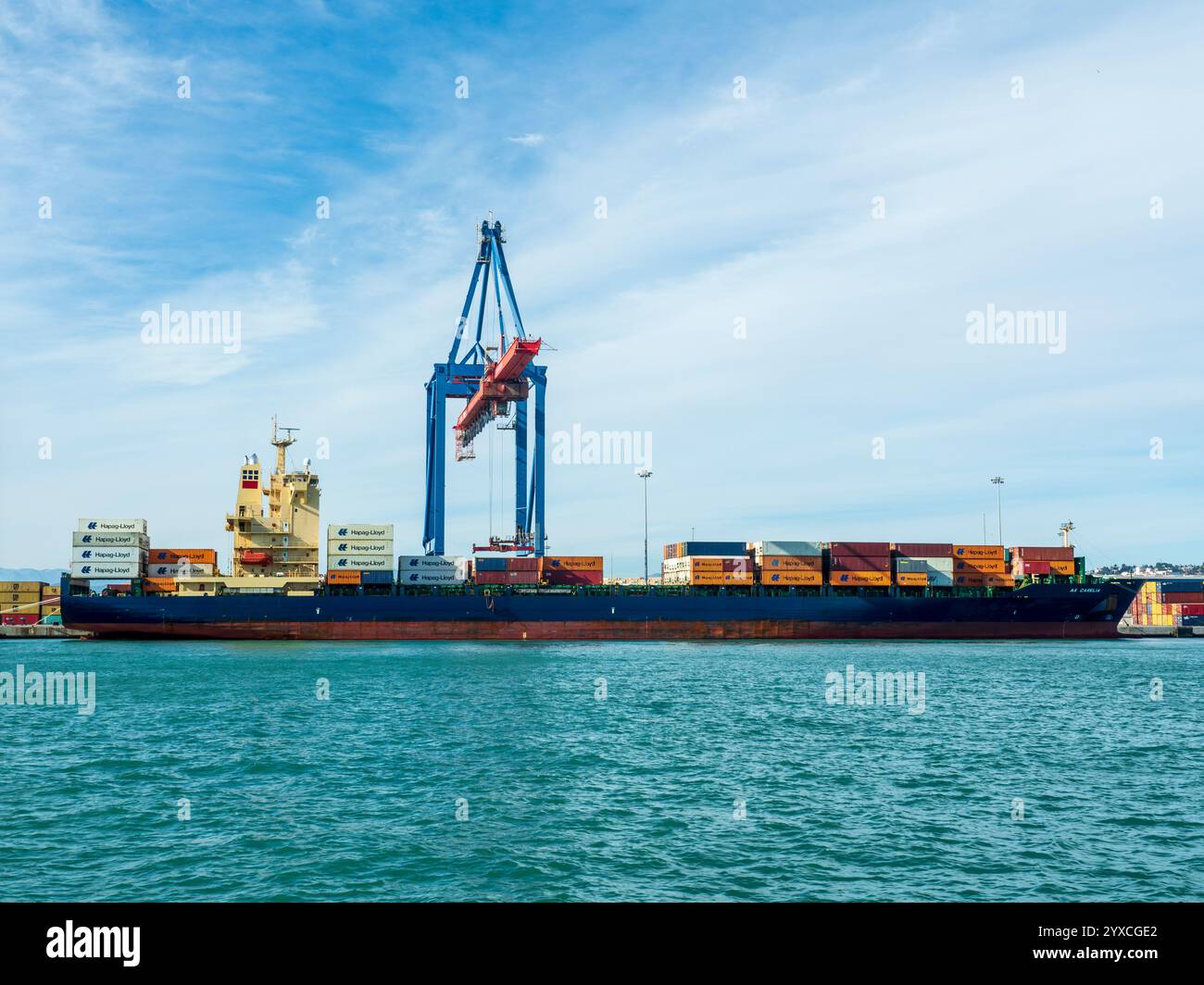Molo di carico al porto di Malaga Foto Stock