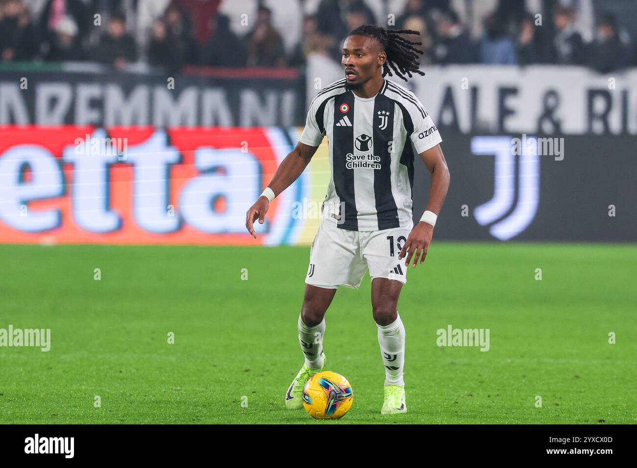 Torino, Italia. 14 dicembre 2024. Khephren Thuram della Juventus FC visto in azione durante la partita di calcio di serie A 2024/25 tra Juventus FC e Venezia FC allo stadio Allianz. Punteggio finale Juventus FC 1:1 Venezia FC (foto di Fabrizio Carabelli/SOPA Images/Sipa USA) credito: SIPA USA/Alamy Live News Foto Stock