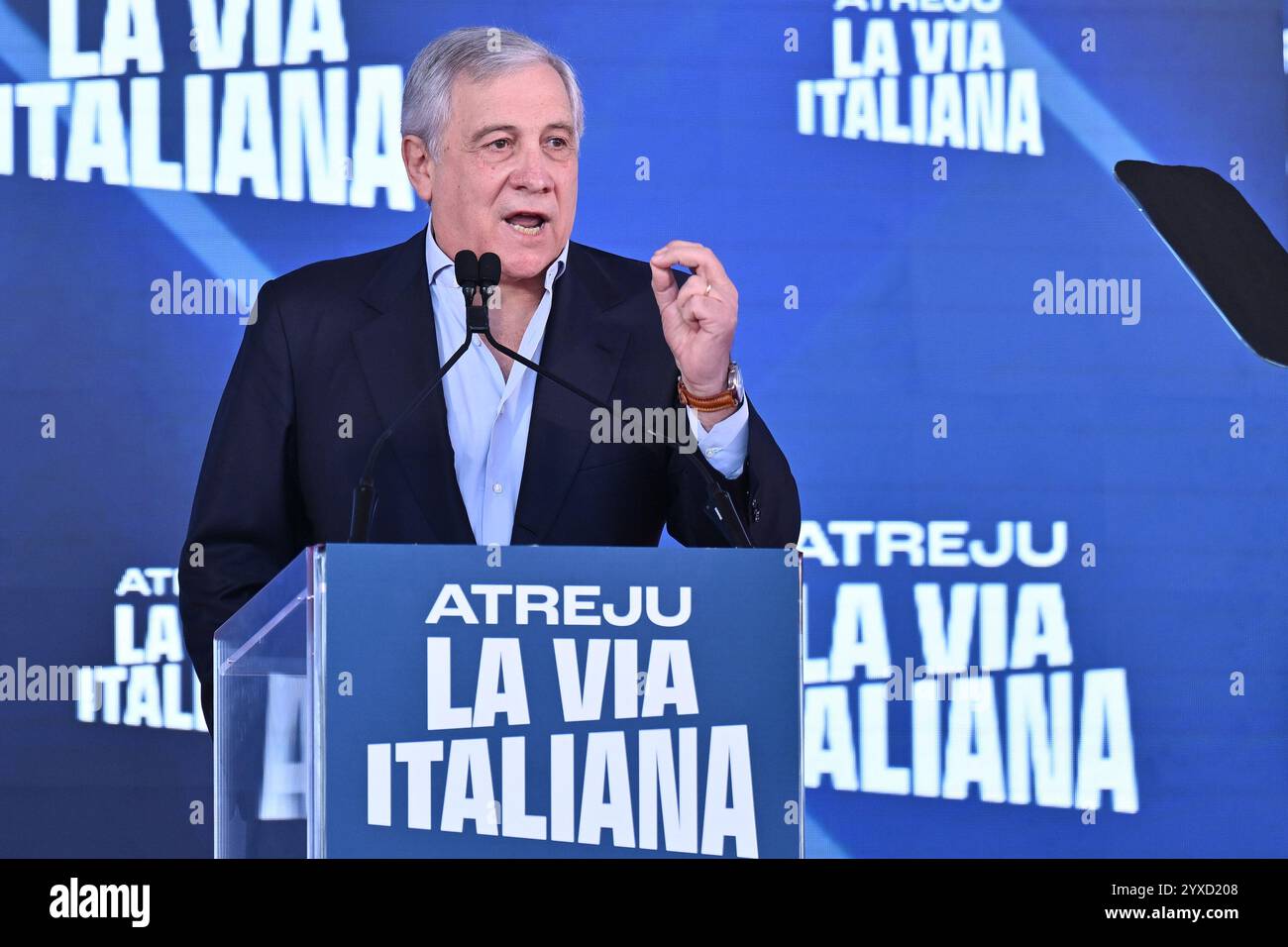 Roma, Italia. 15 dicembre 2024. Antonio Tajani Ministro degli affari Esteri e Vicepresidente del Consiglio dei Ministri partecipa all'evento Atreju, partito dei Fratelli d'Italia al Circo massimo. 25a edizione di Atreju, il partito Fratelli d'Italia si è tenuto al Circo massimo, a Roma. (Foto di Domenico Cippitelli/SOPA Images/Sipa USA) credito: SIPA USA/Alamy Live News Foto Stock