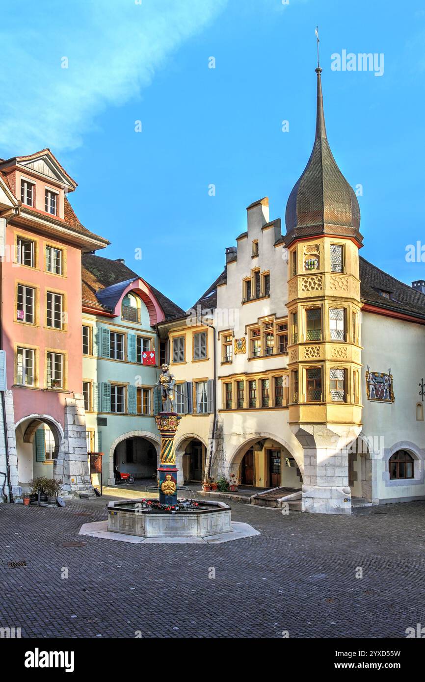 Ritratto di Waldleuten Guildhall, una delle più belle case storiche nel centro storico di Bienne (Svizzera) Foto Stock