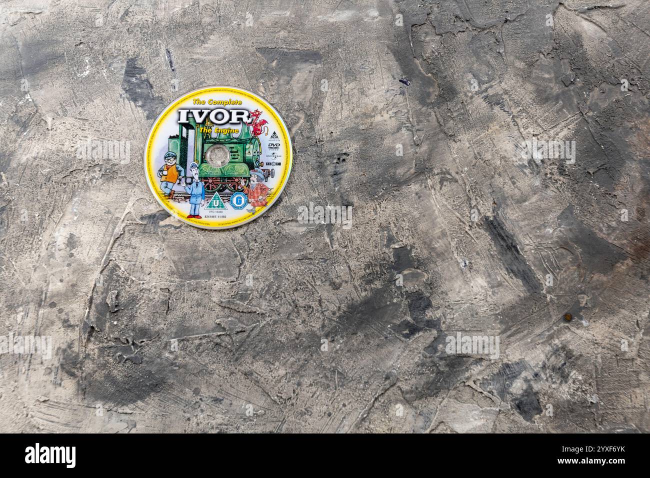 DVD di raccolta della serie televisiva d'animazione degli anni '1970 Ivor the Engine ambientata in Galles e con la voce confortante di Oliver Postgate che narra. Foto Stock