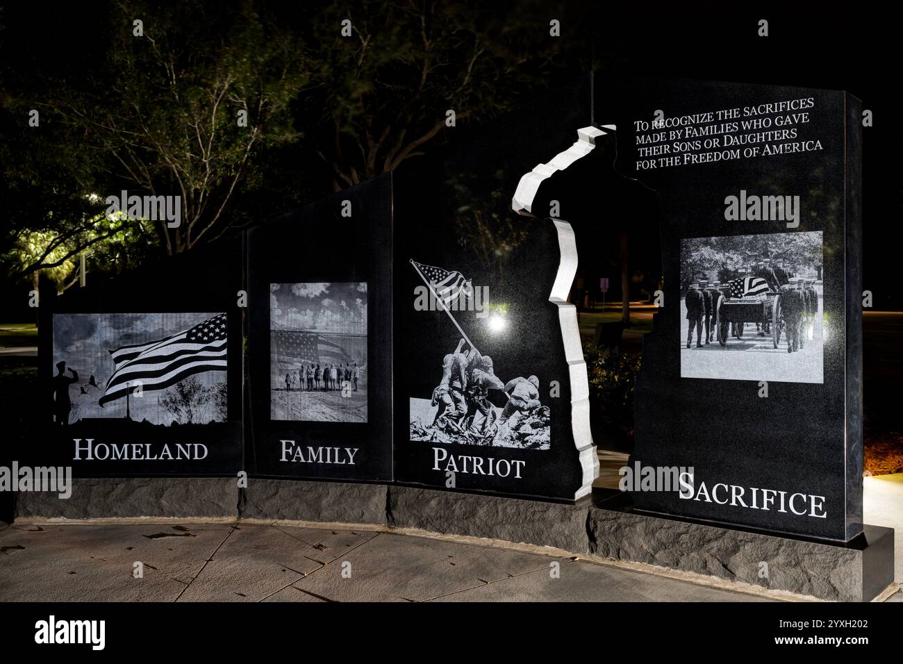 Veterans Memorial Park di notte. Port St. Lucie, Florida, Stati Uniti Foto Stock