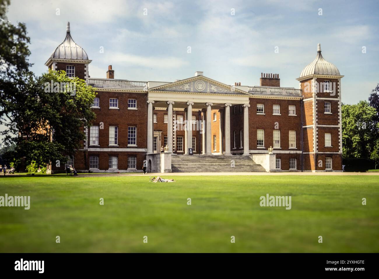 Una fotografia vintage di una casa signorile britannica Foto Stock
