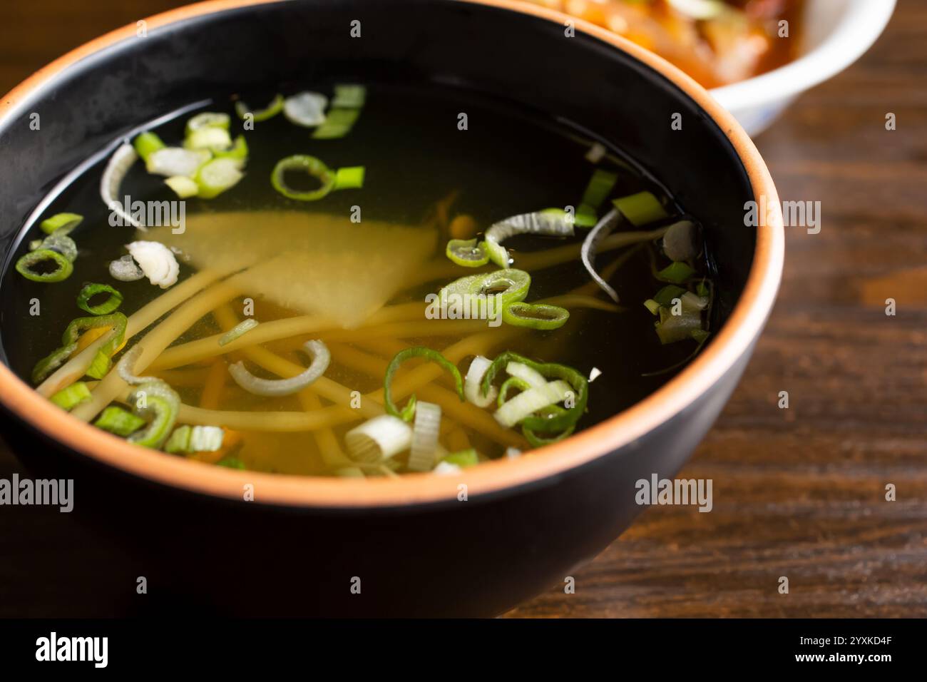 Una vista di una zuppa coreana broda. Foto Stock