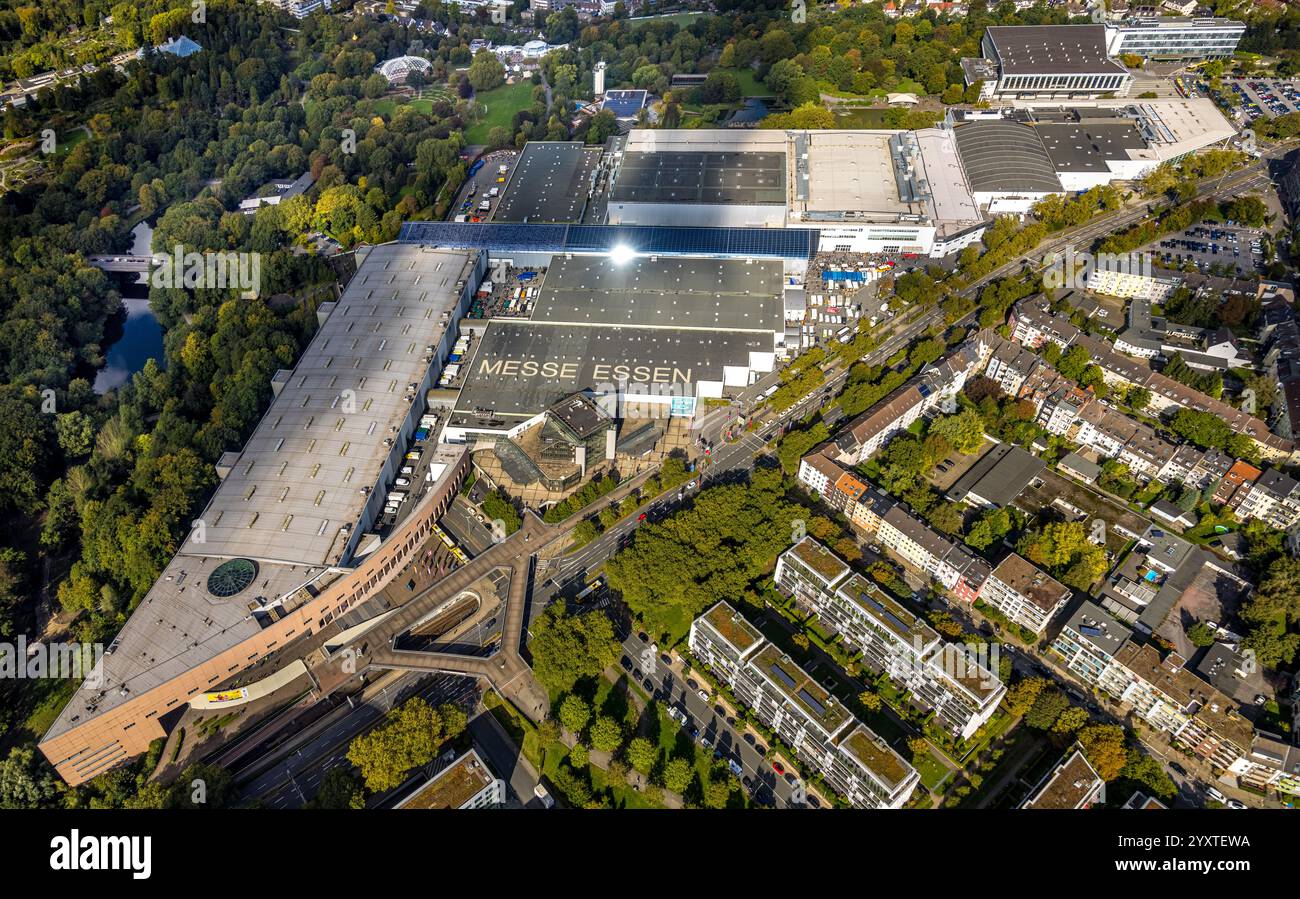 Vista aerea, Messe Essen con Grugahalle, vista generale, Rüttenscheid, Essen, regione della Ruhr, Renania settentrionale-Vestfalia, Germania Foto Stock