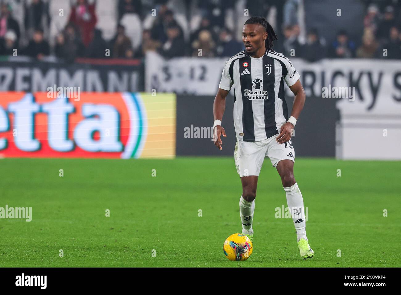 Torino, Italia. 14 dicembre 2024. Khephren Thuram della Juventus FC visto in azione durante la partita di calcio di serie A 2024/25 tra Juventus FC e Venezia FC all'Allianz Stadium crediti: dpa/Alamy Live News Foto Stock