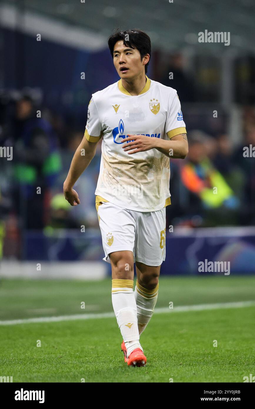 Milano, Italia, 11 dicembre Seol Young-woo durante la partita tra Milan e Crvena Zvezda per la UEFA Champions League allo stadio San Siro di Milano. Credito: Foto Stock