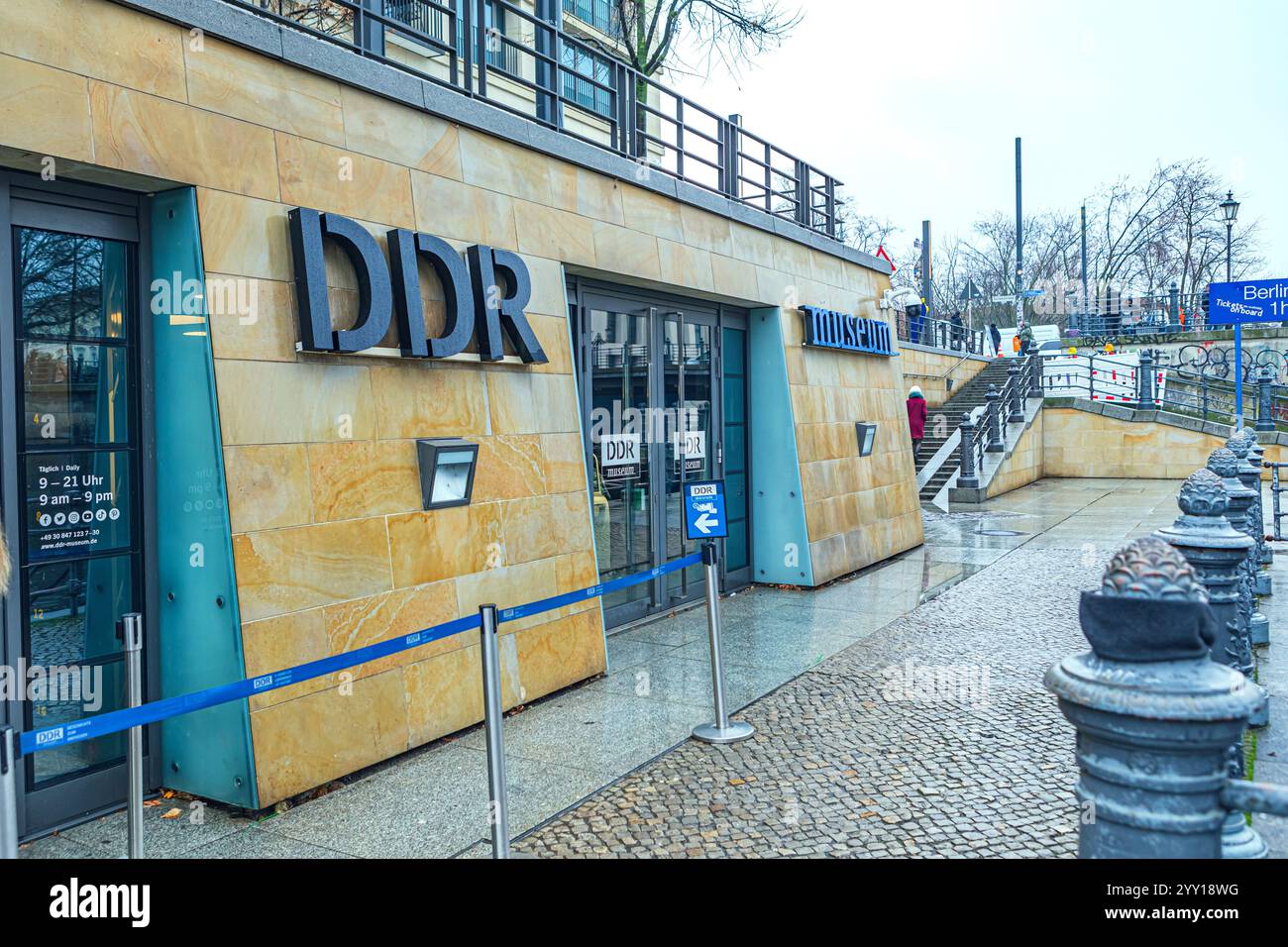 BERLINO, GERMANIA - CIRCA DICEMBRE 2024: Museo DDR di Berlino, Germania. Foto Stock