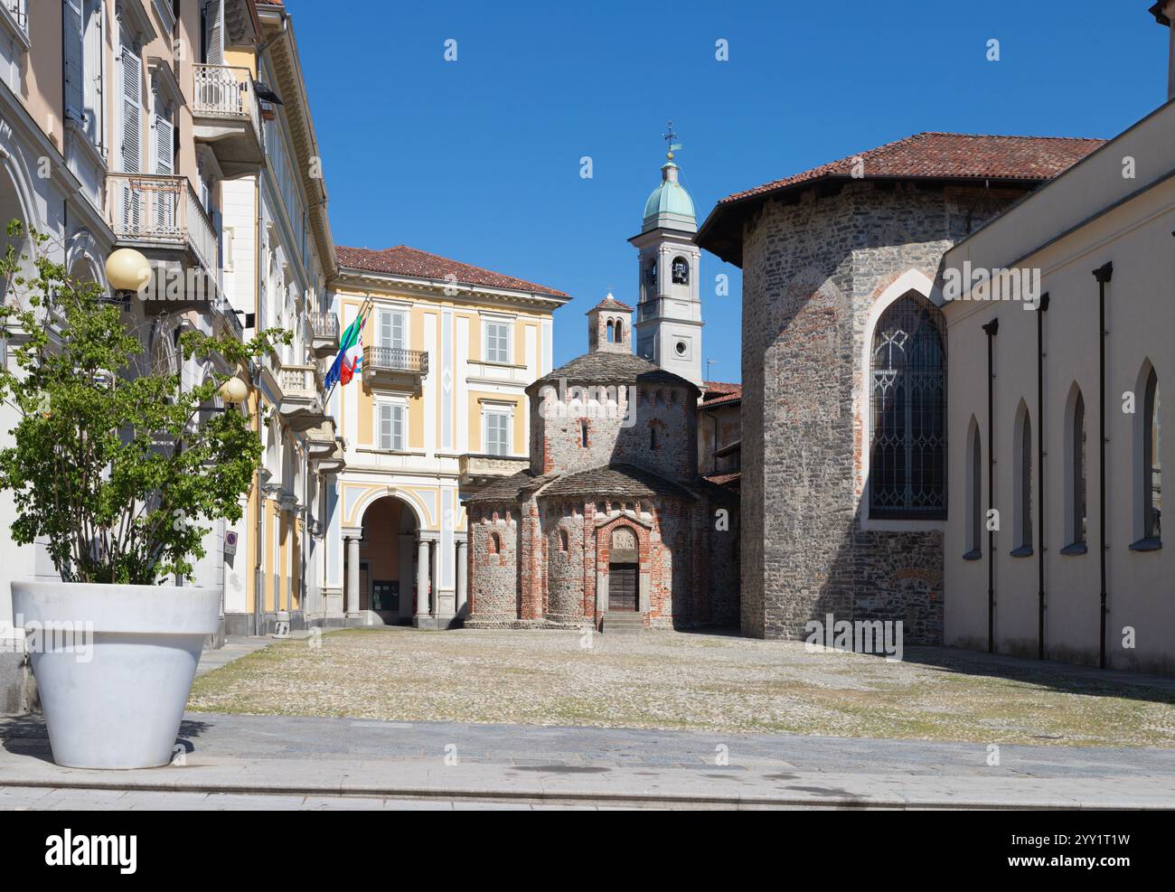 Biella - Battistero di San Giovanni Battista - Piazza Duomo Foto Stock