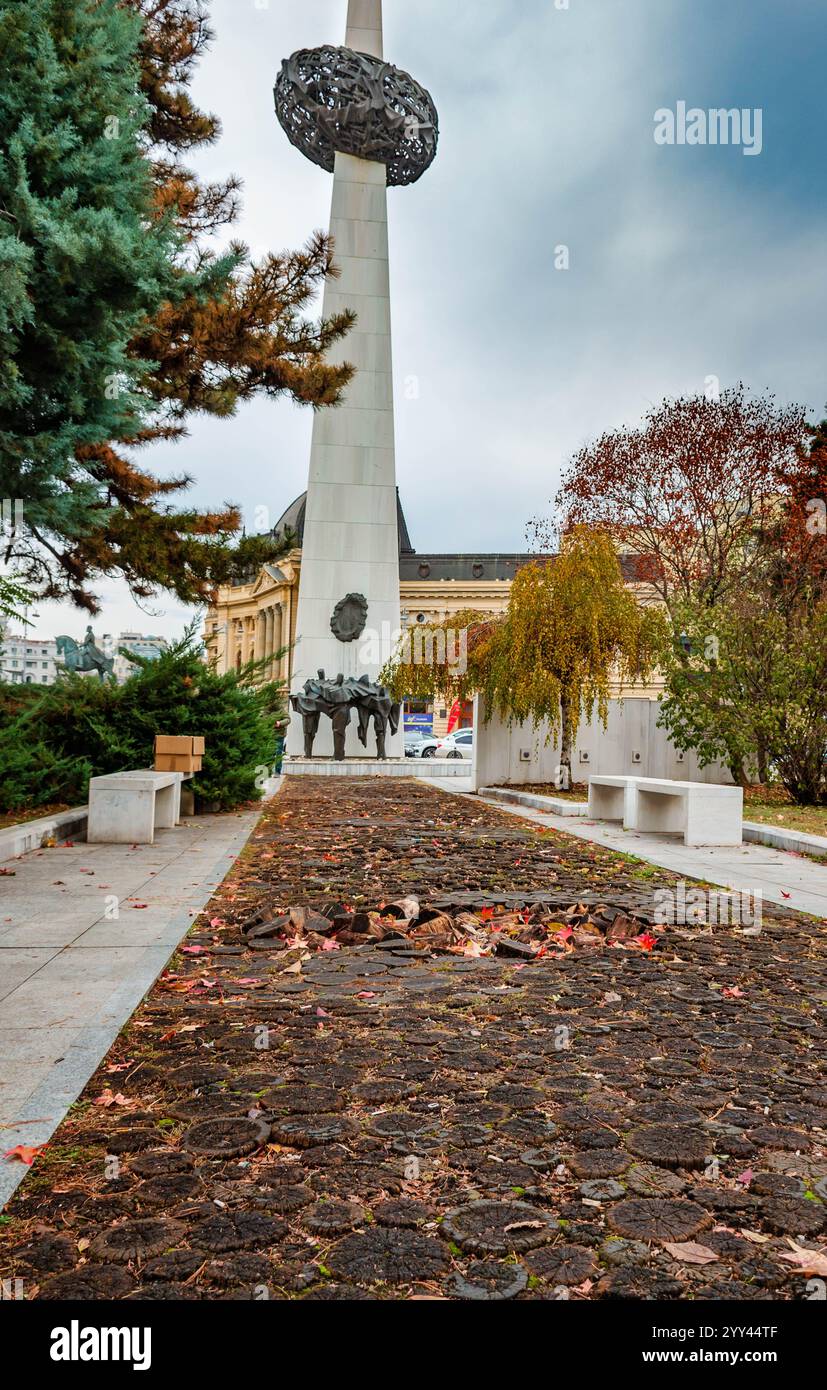 Piazza della Rivoluzione nel centro di Bucarest Foto Stock