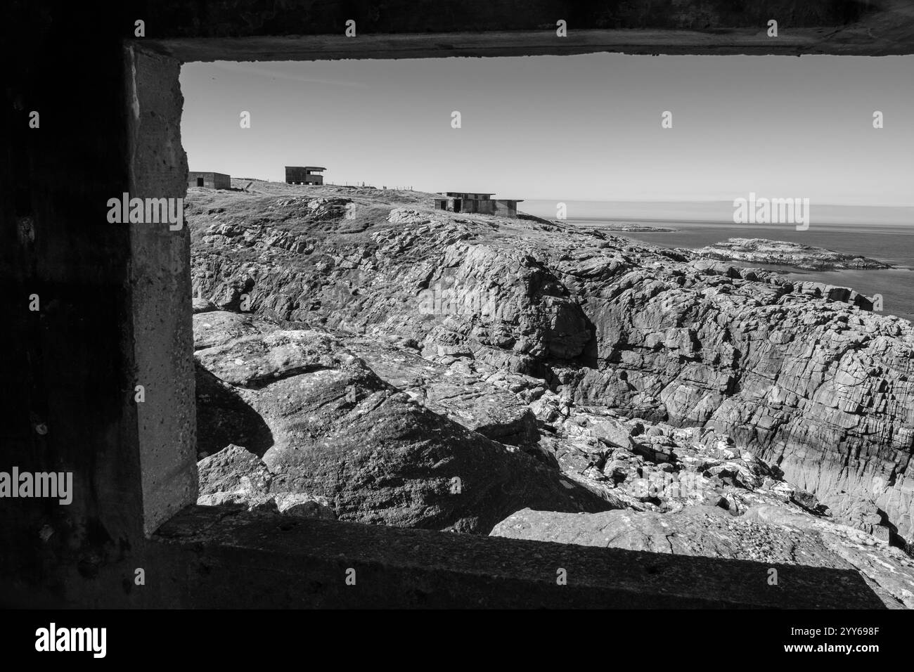 WW11, WW2, punti panoramici a Rubha Nan Sasan, Cove Battery, Loch Ewe, Scozia Foto Stock