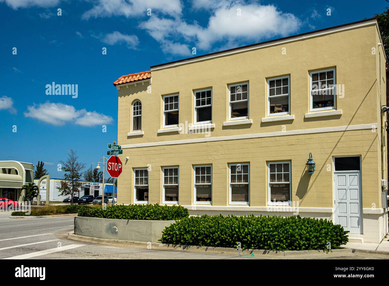 Edificio storico Golden Gate, Old Dixie Highway, Stuart, Florida Foto Stock