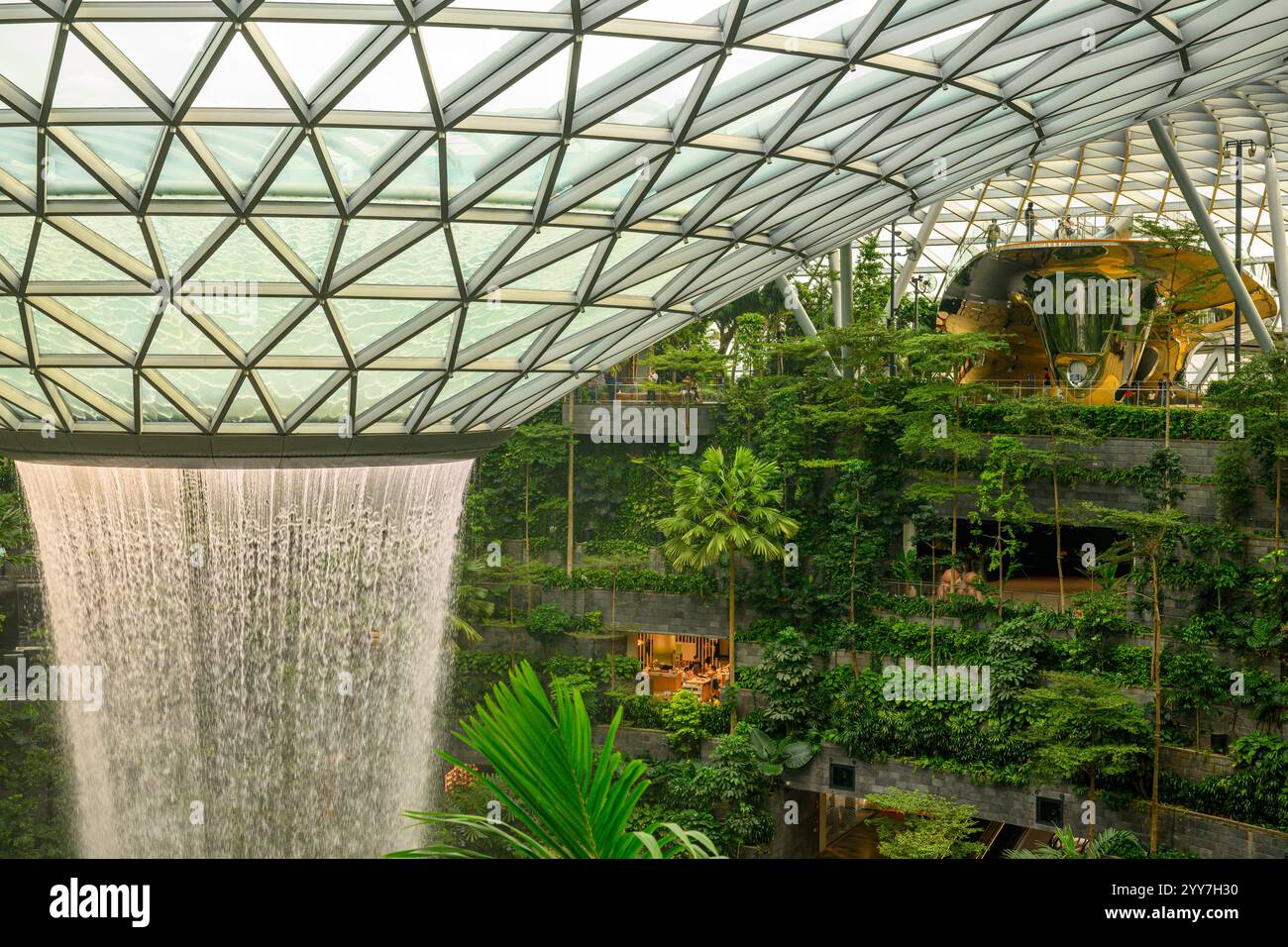 Il Jewel Rain Vortex, l'aeroporto di Changi, Singapore Foto Stock