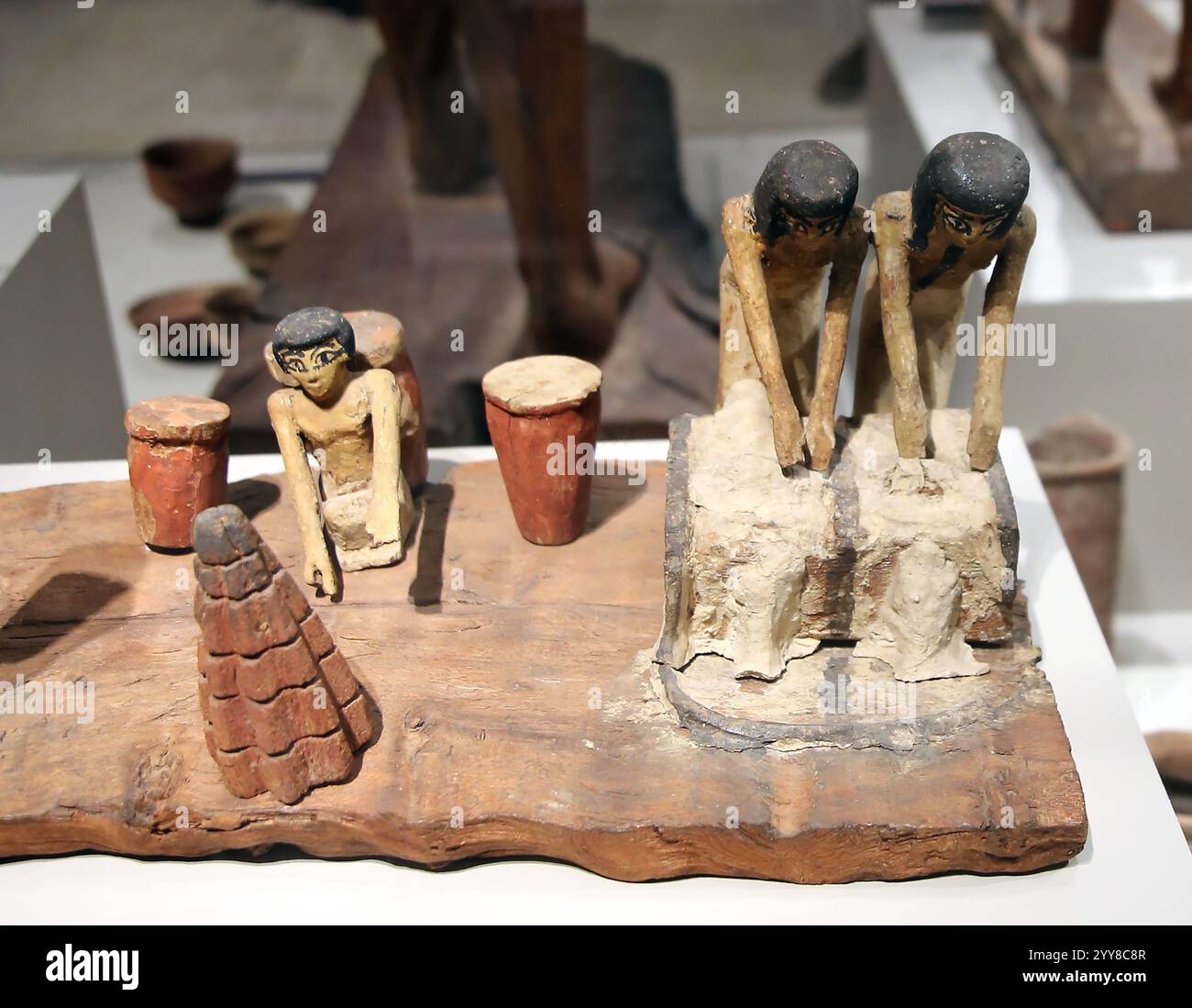 Modello di panificazione. Legno. Medio Regno, XII dinastia, (1939-1875 a.C.), Asyut. Tomba di Minhotep. Museo Egizio, Torino Foto Stock