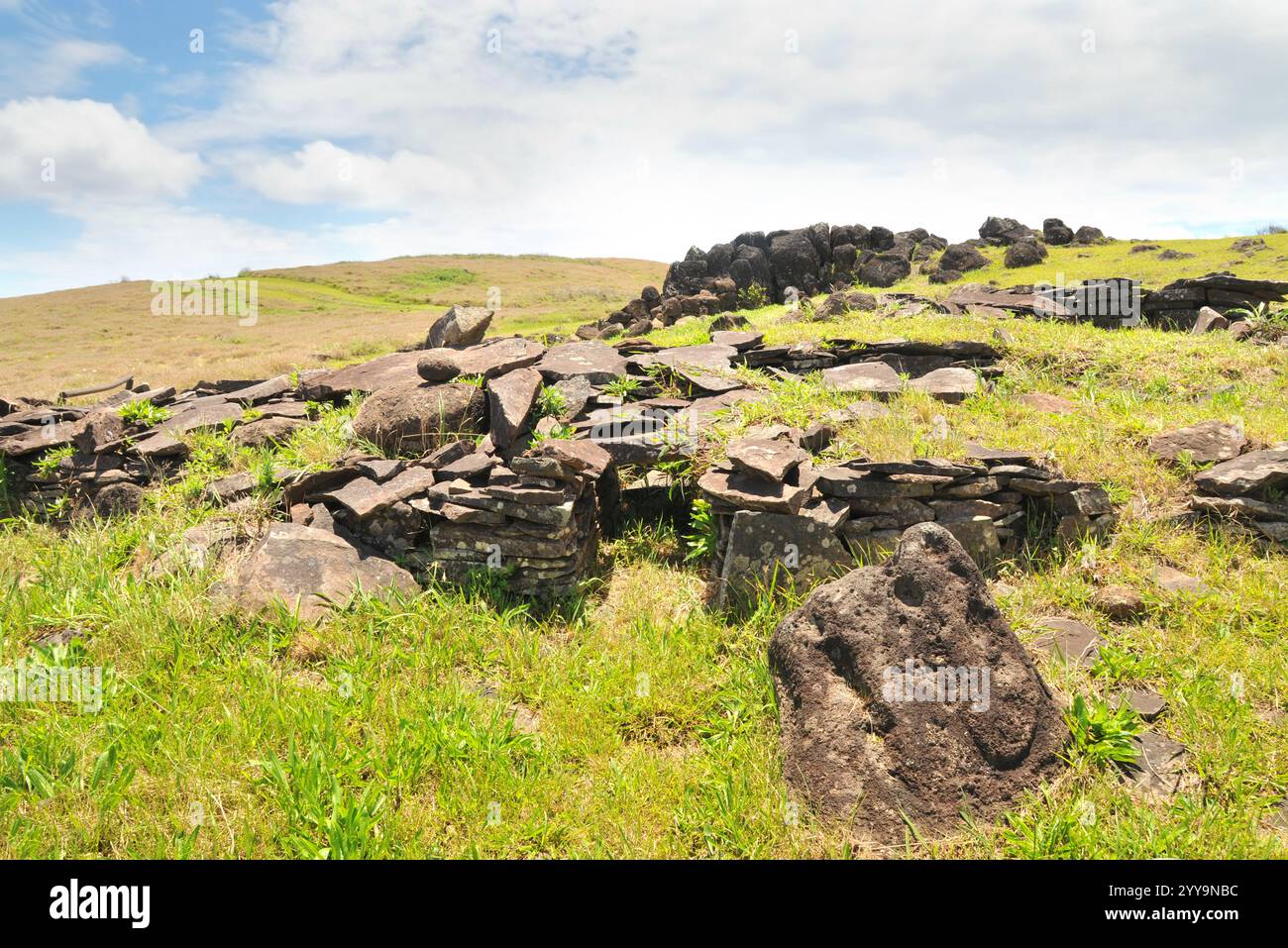 Rano Kau e villaggio cerimoniale di Orongo sull'Isola di Pasqua, Cile Foto Stock