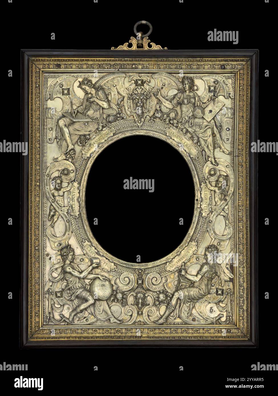 Rilievo d'argento rinascimentale Wenzel Jamnitzer montato come cornice a specchio Foto Stock